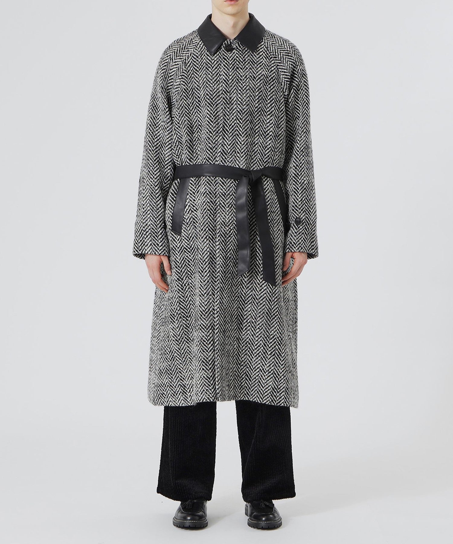 2352-61B5324305__C,05,