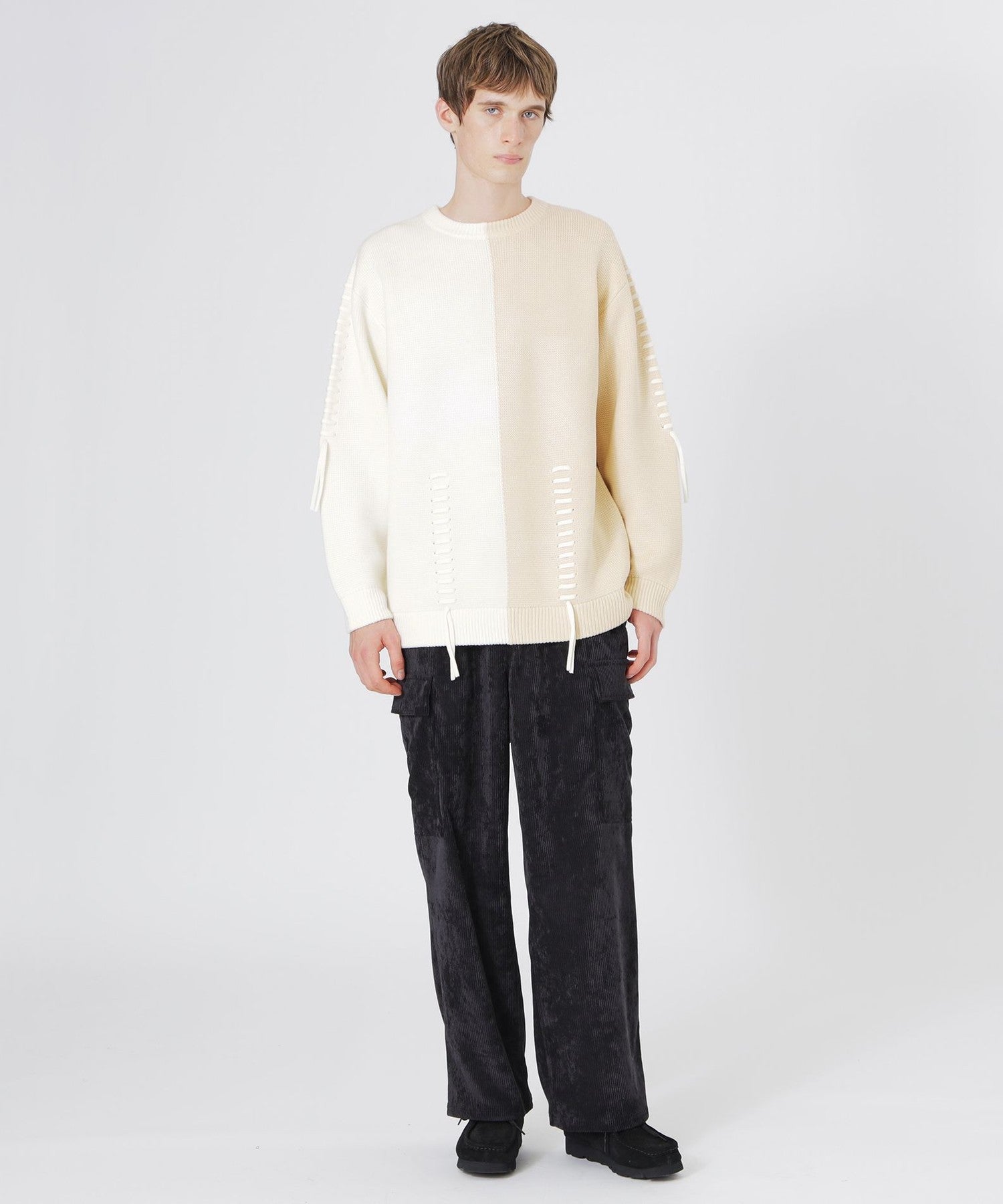 2352-61N5644602__H,02,