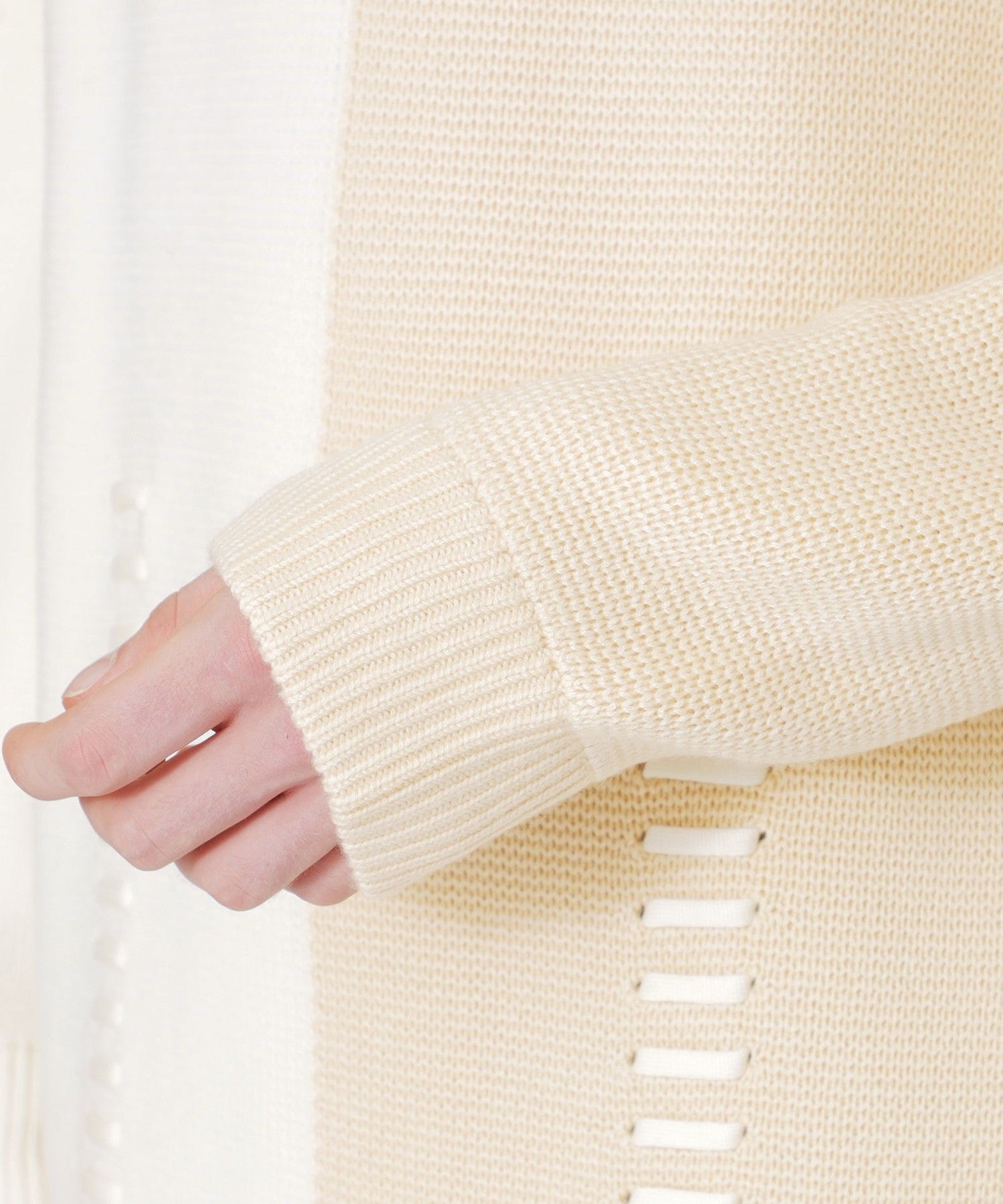 2352-61N5644602__P,02,