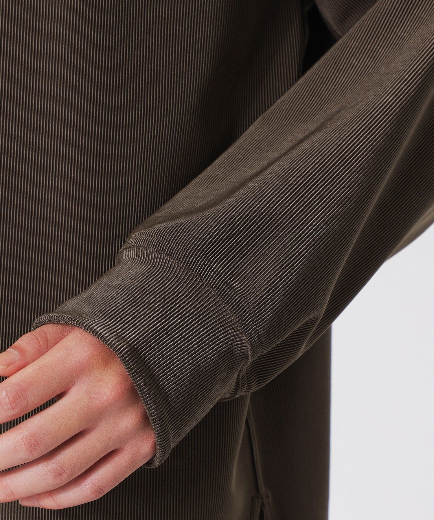 2352-61P0462004__R,04,