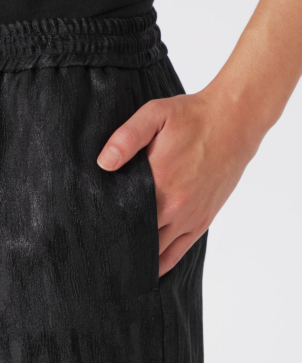 ブライトサテンジャカードワイドイージー(パンツ)｜LOVELESS(ラブレス