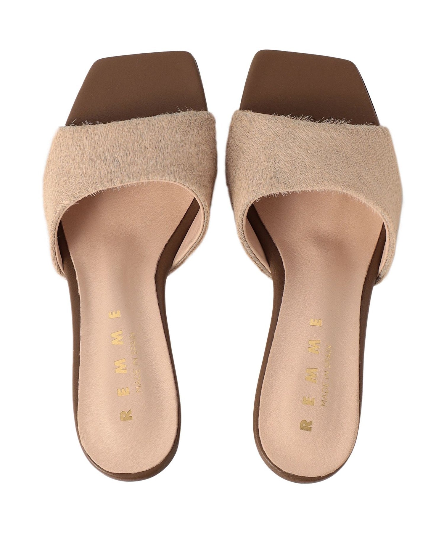 2352-6240110141__A,41,