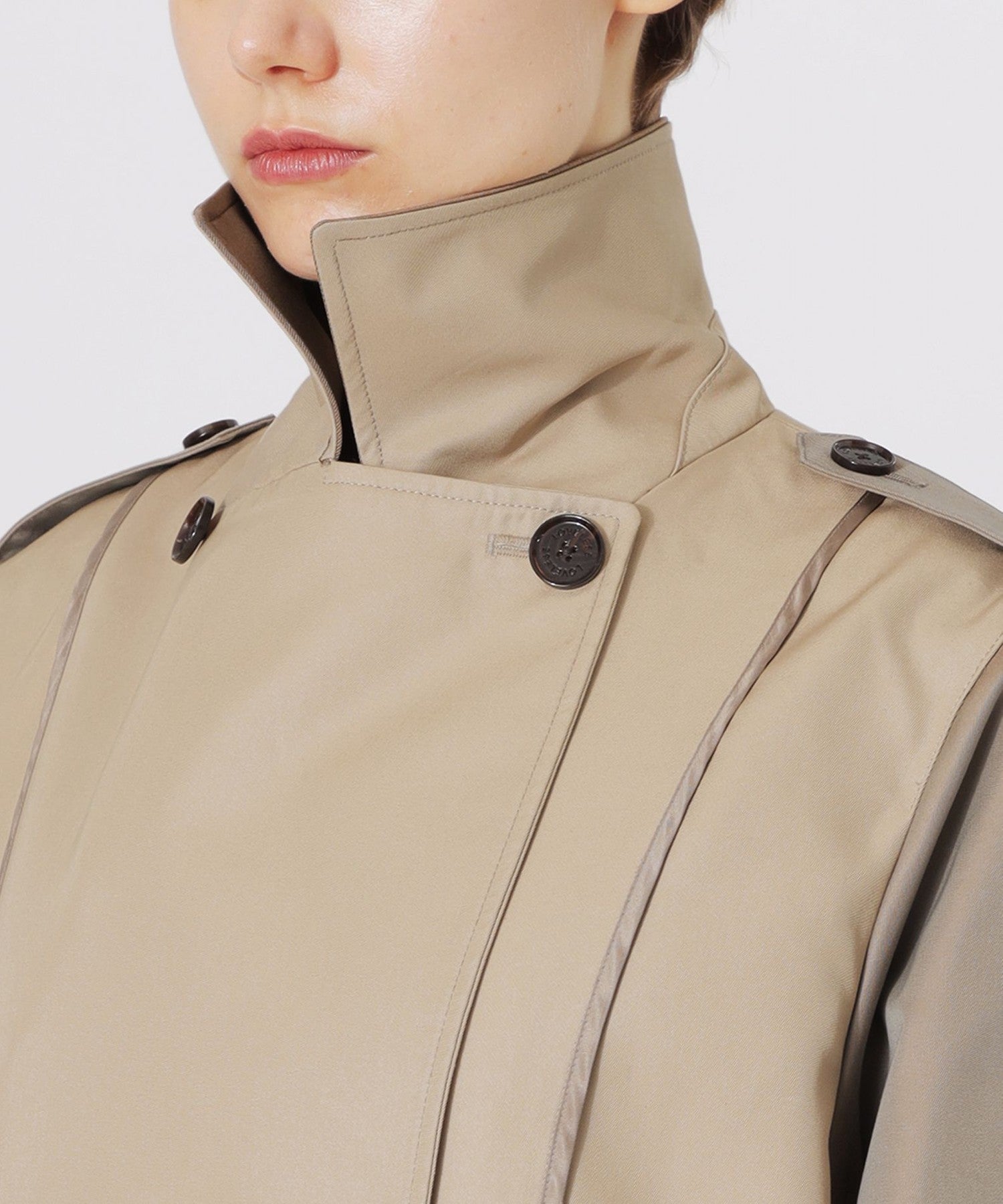 2352-62A7243042__N,42,