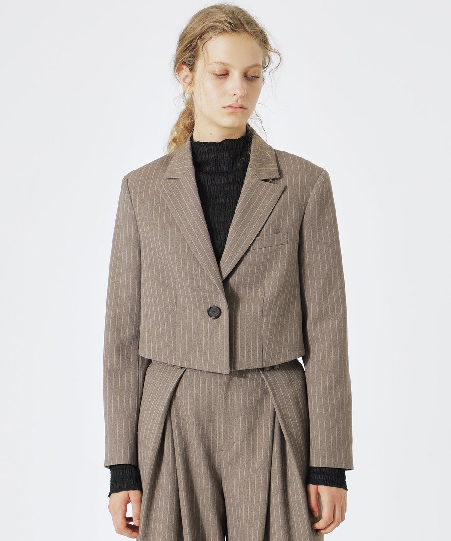 2352-62D7341145__L,45,