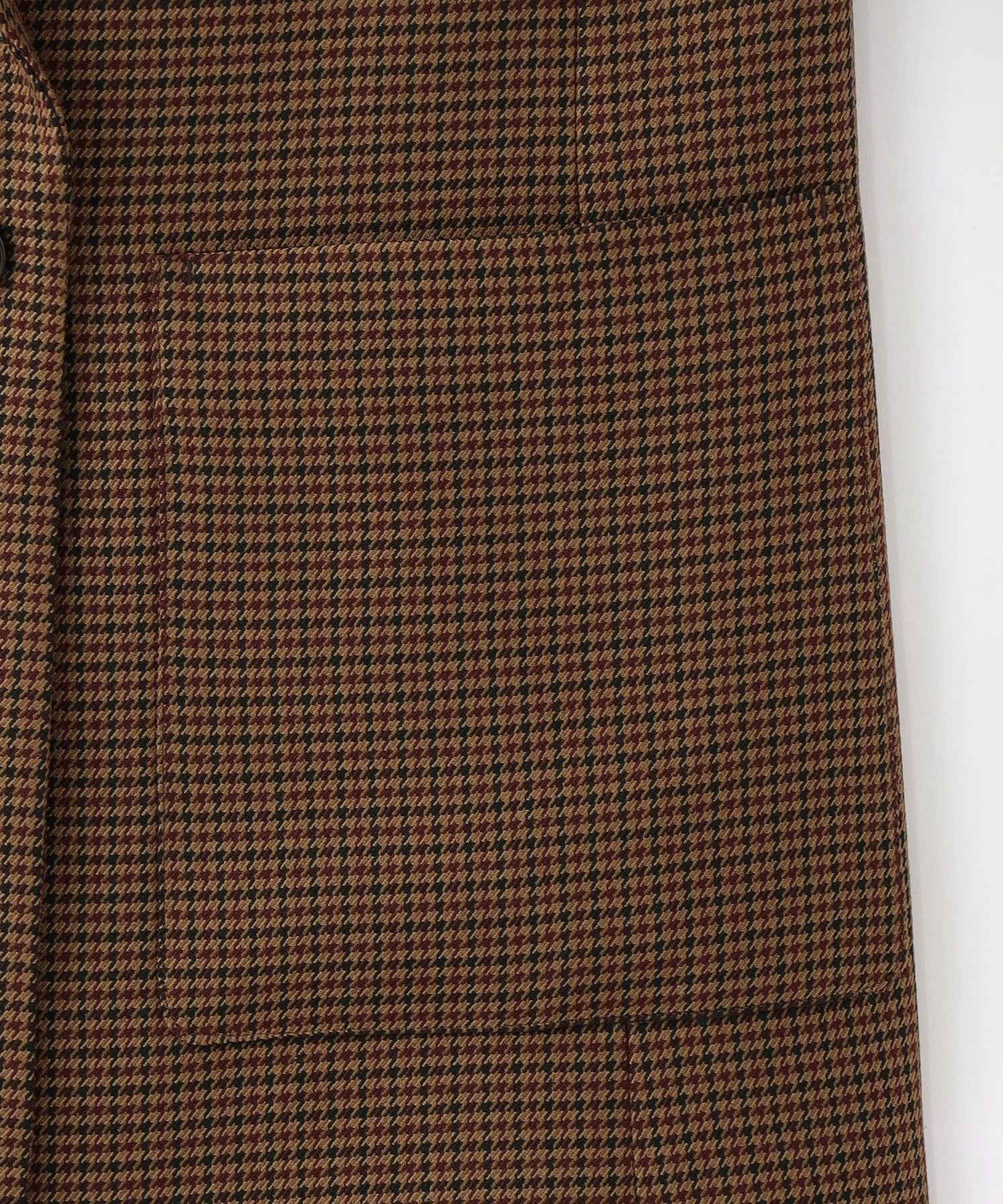 2352-62D7443254__M,54,