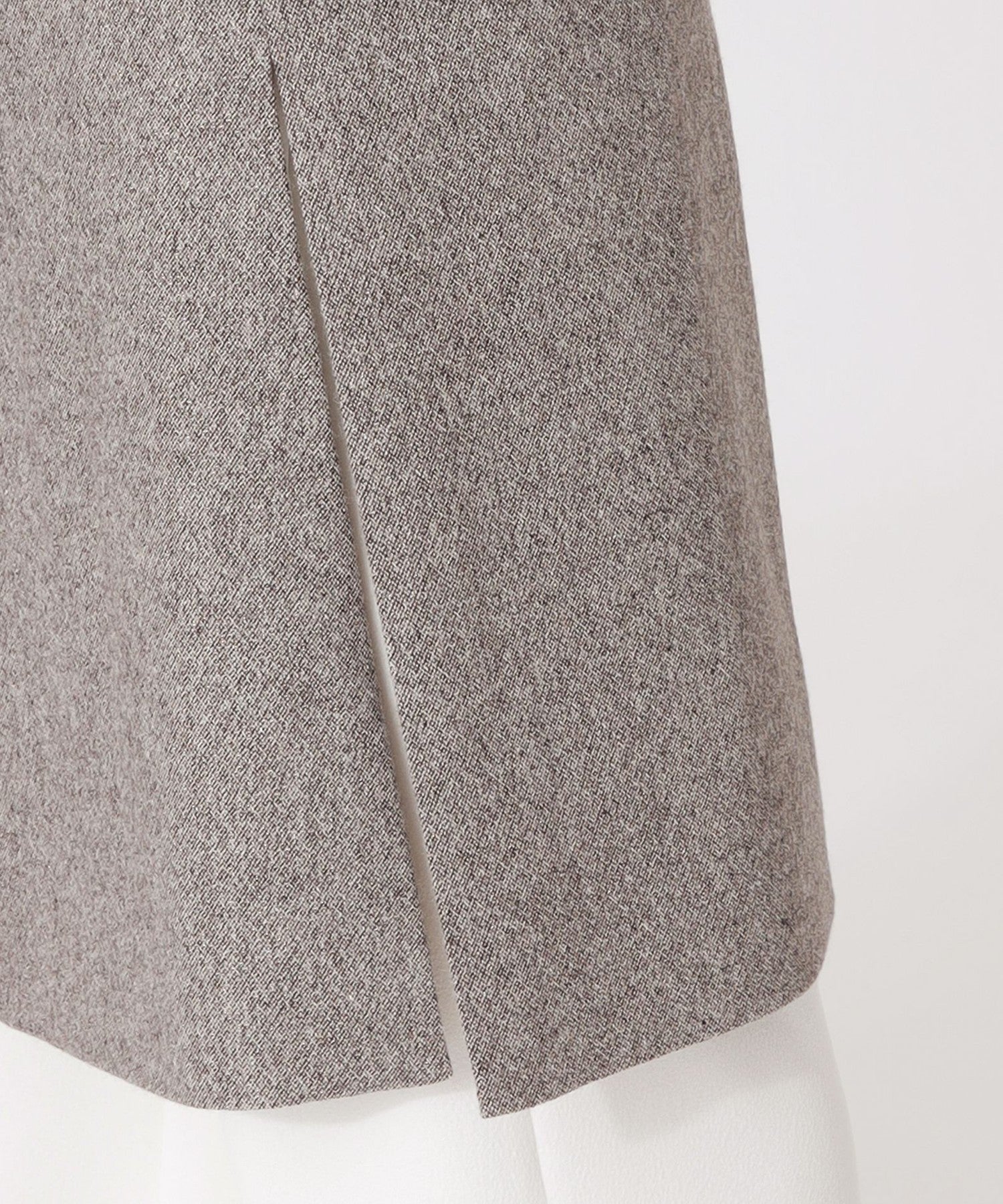 2352-62F9143252__O,52,