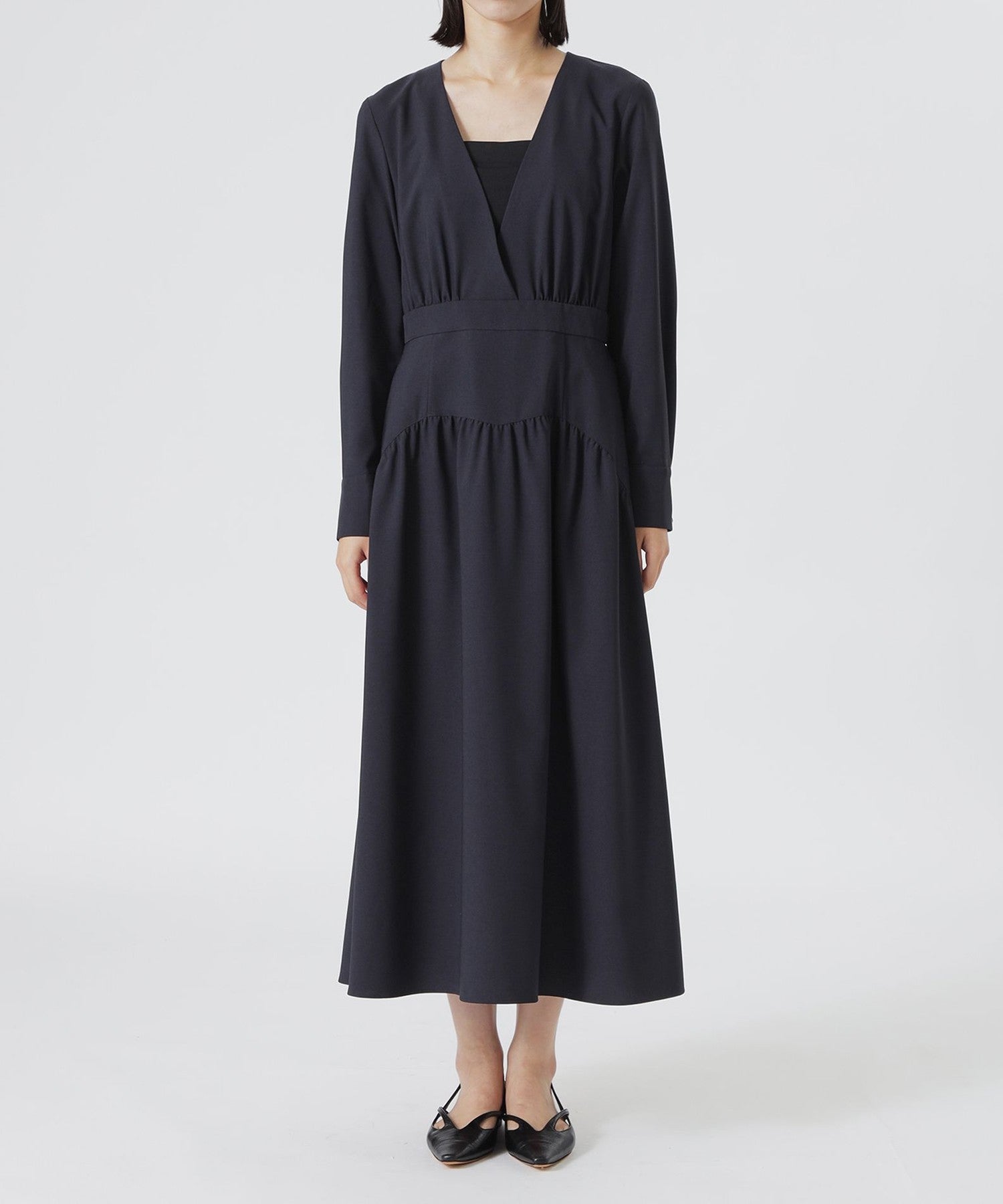 2352-62J1063127__J,27,