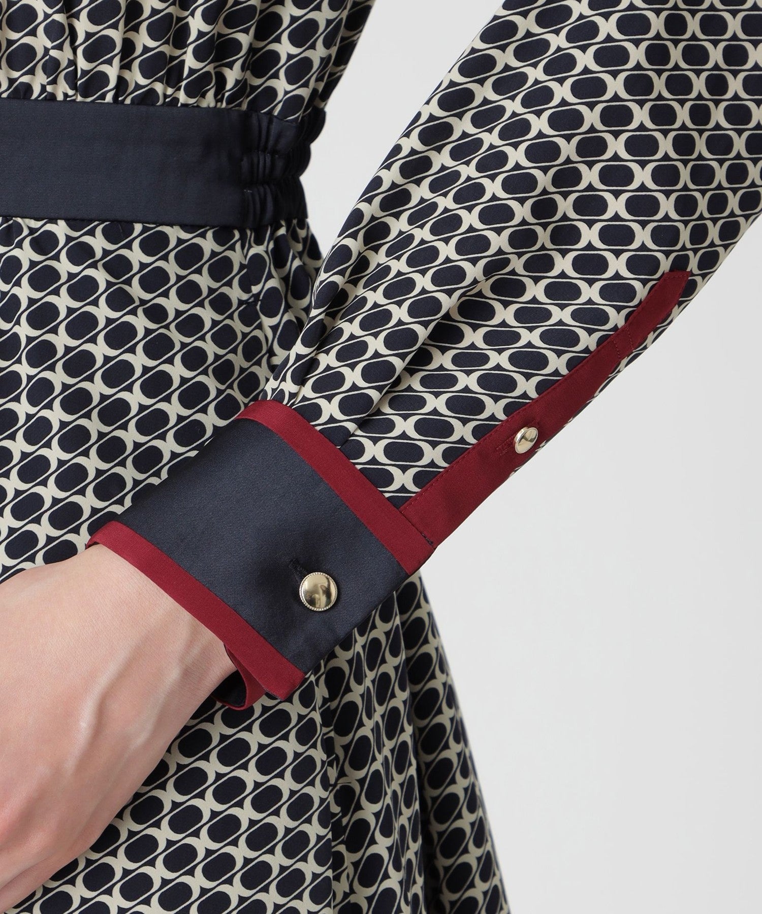 2352-62J2412129__E,29,