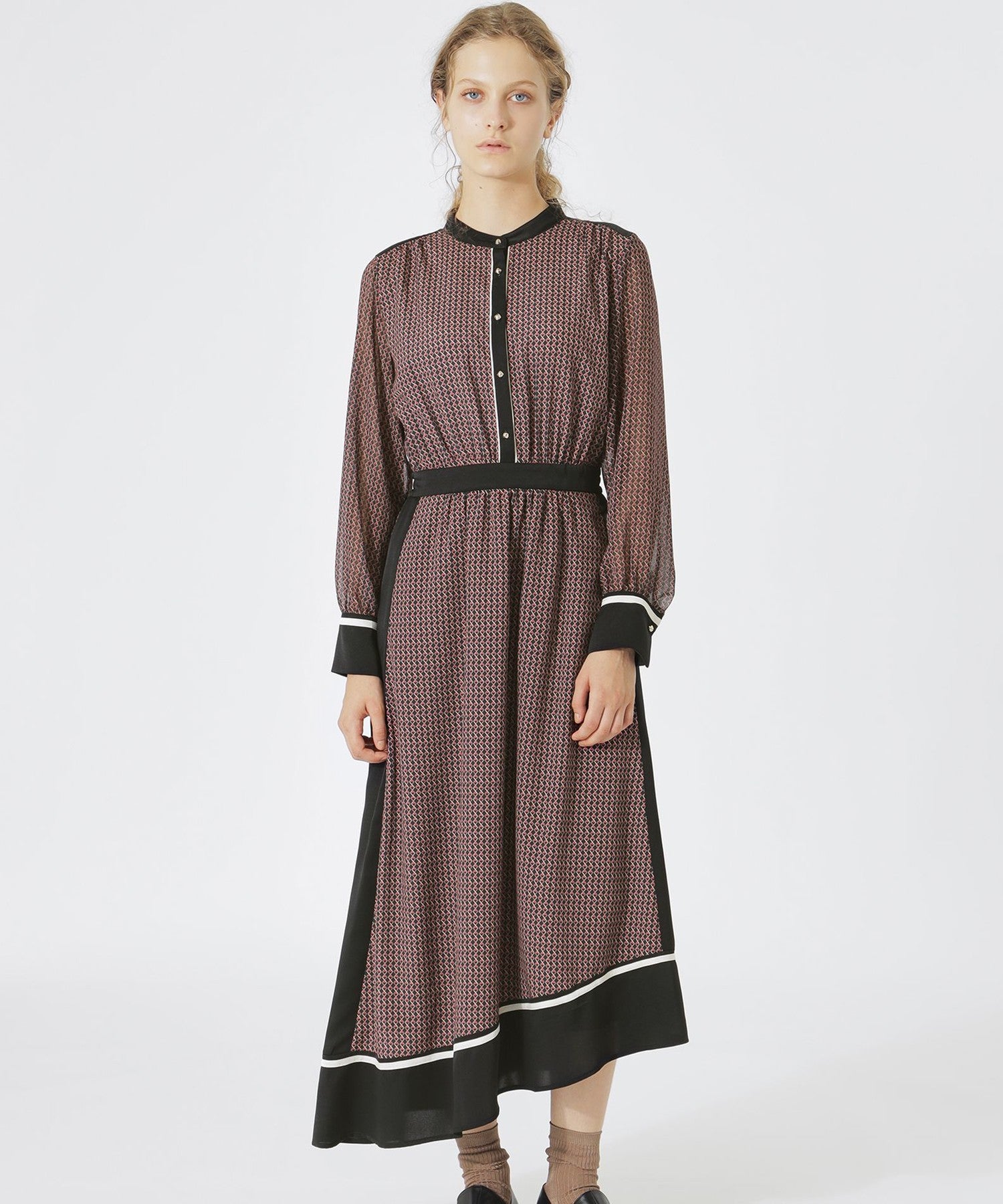 2352-62J7941009__,09,モデル身長172cm 着用サイズ：36