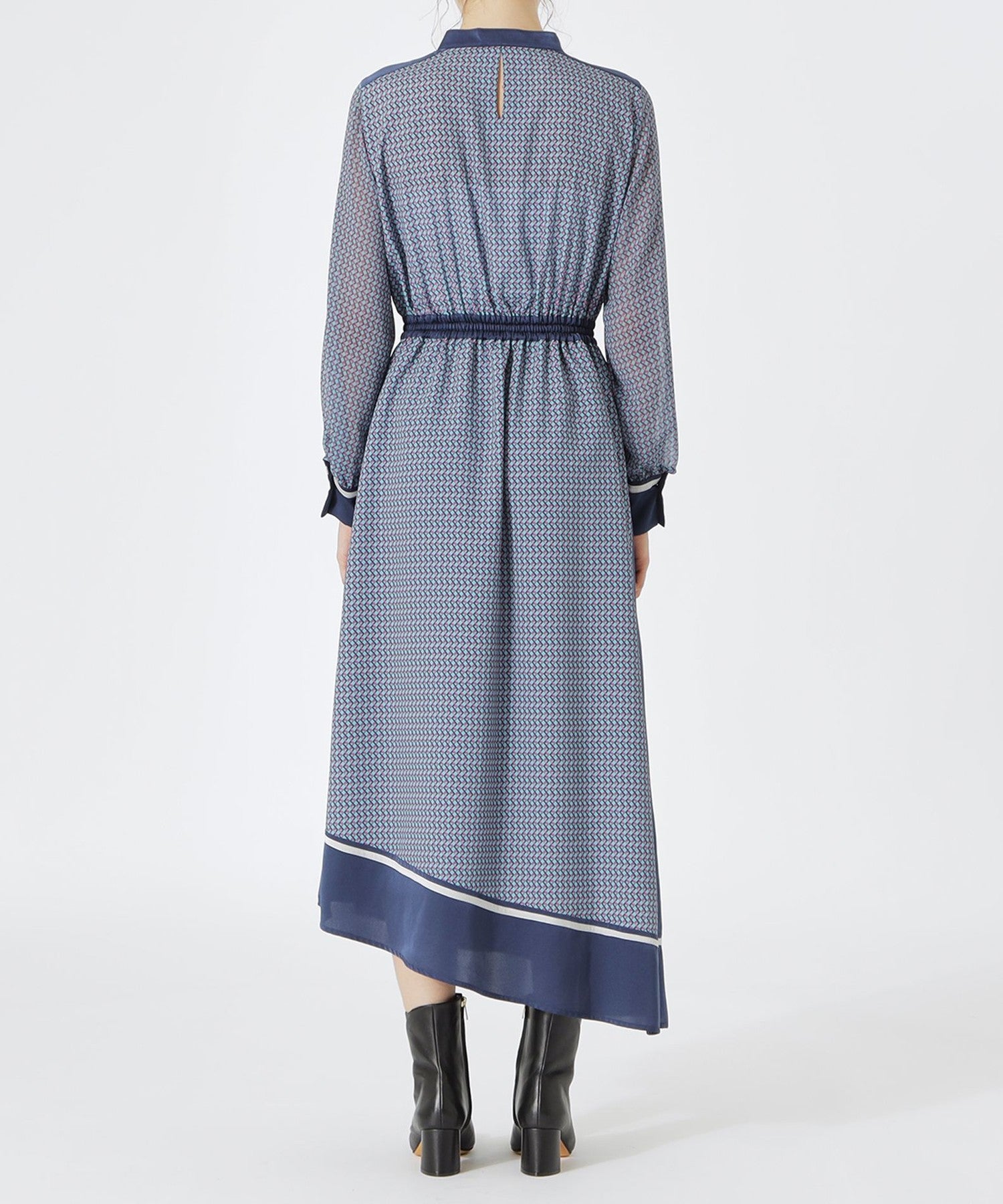 2352-62J7941023__M,23,