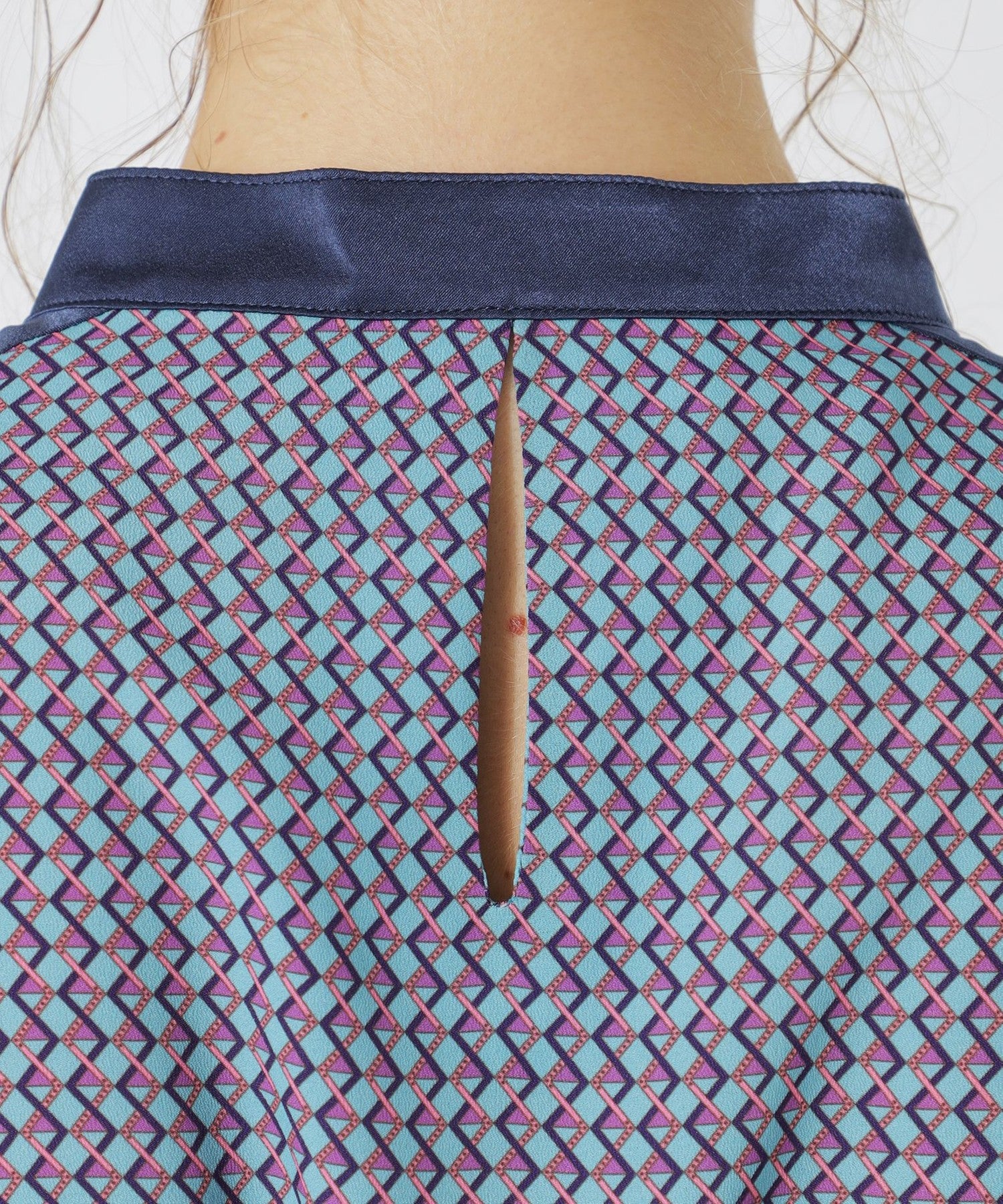 2352-62J7941023__P,23,