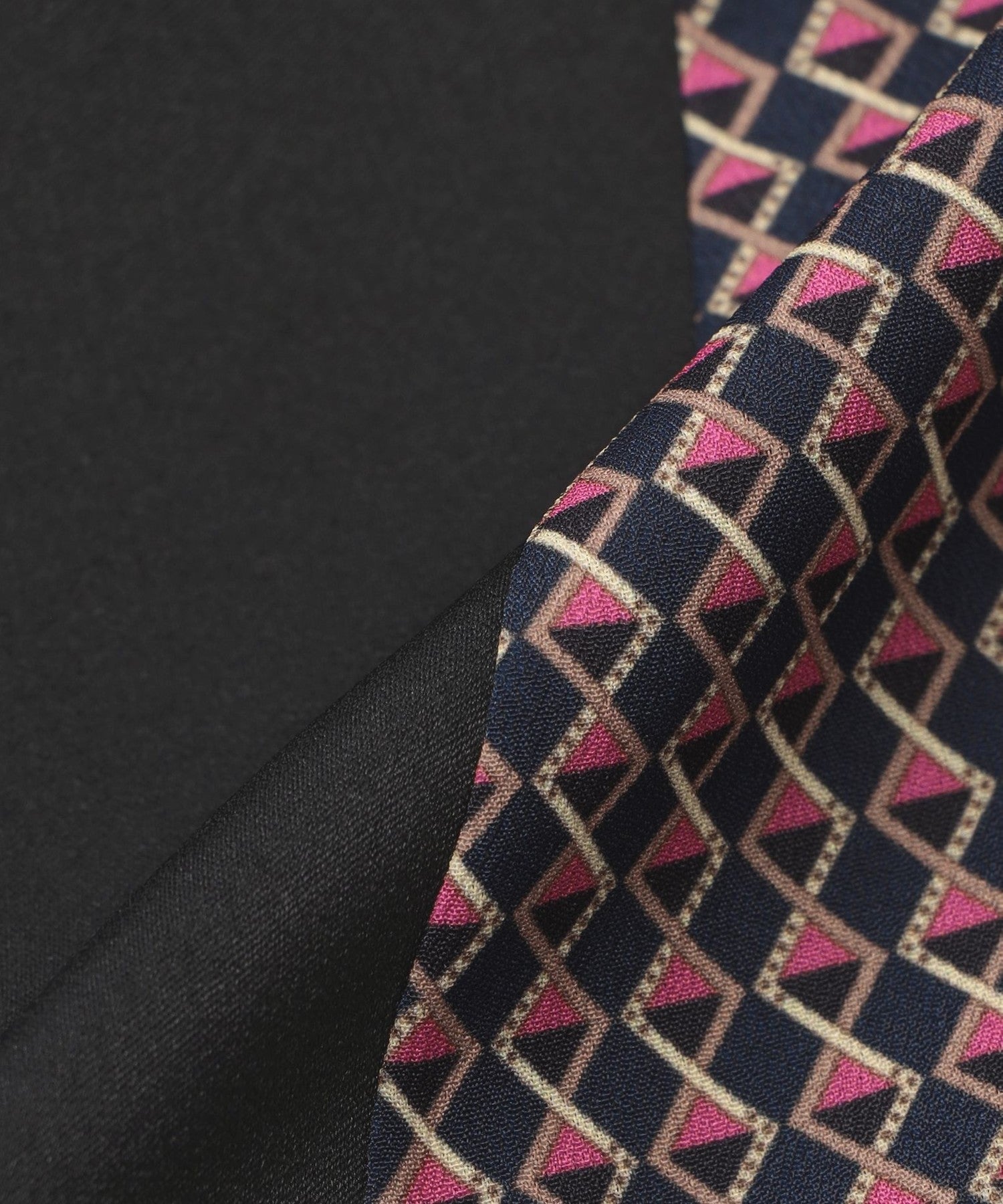 2352-62J7941023__R,23,