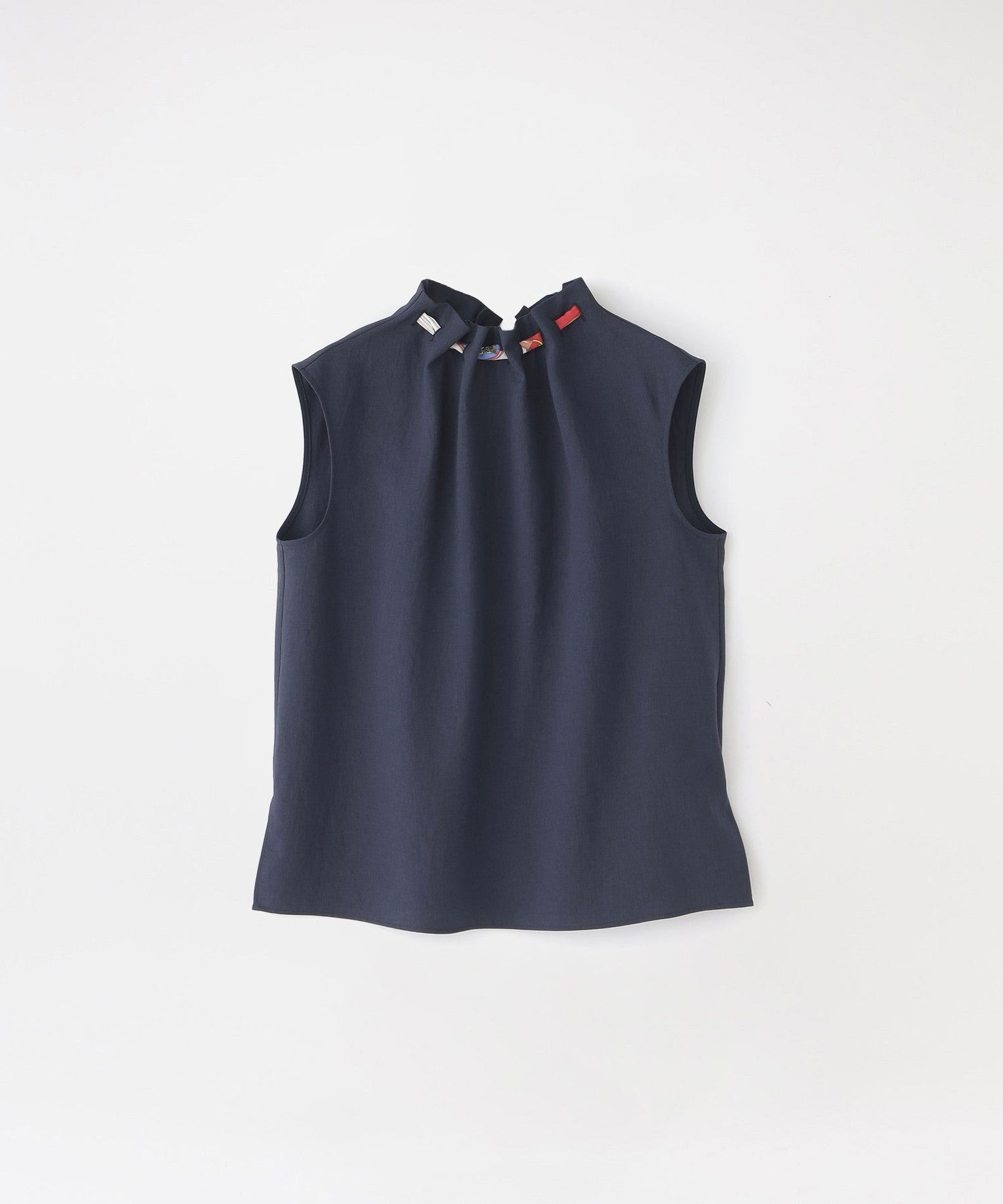2352-62M0974428__,28,