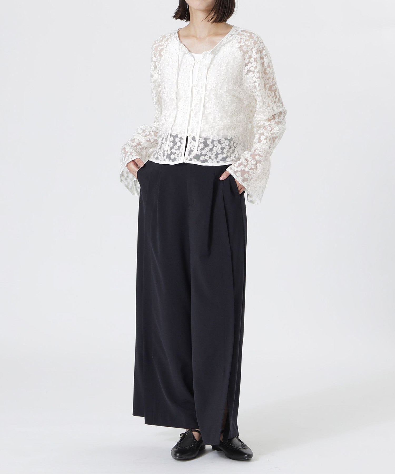 2352-62M2061202__M,02,