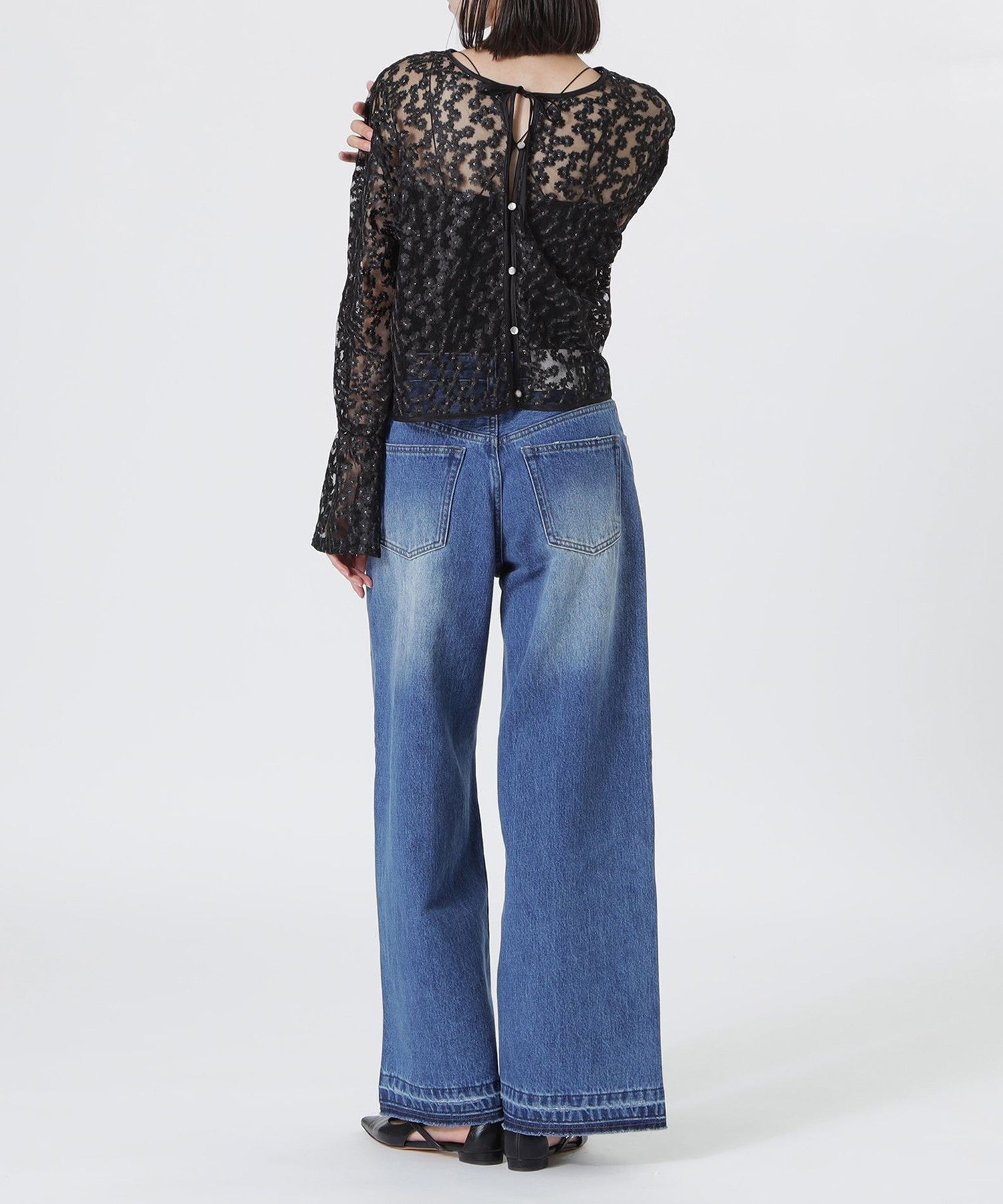 2352-62M2061202__Q,02,