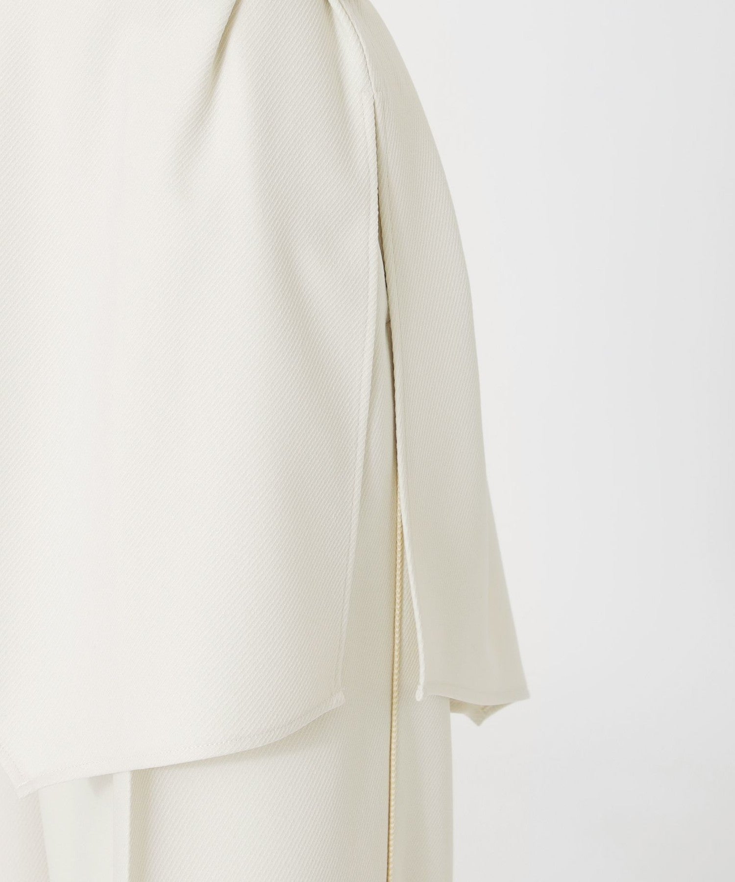 2352-62M2464002__U,02,