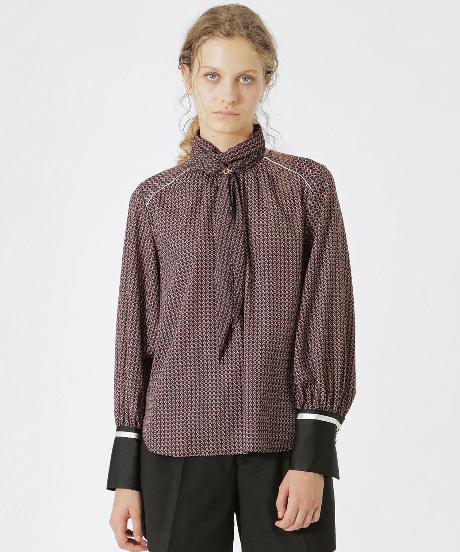 2352-62M9441009__,09,モデル身長172cm 着用サイズ：36