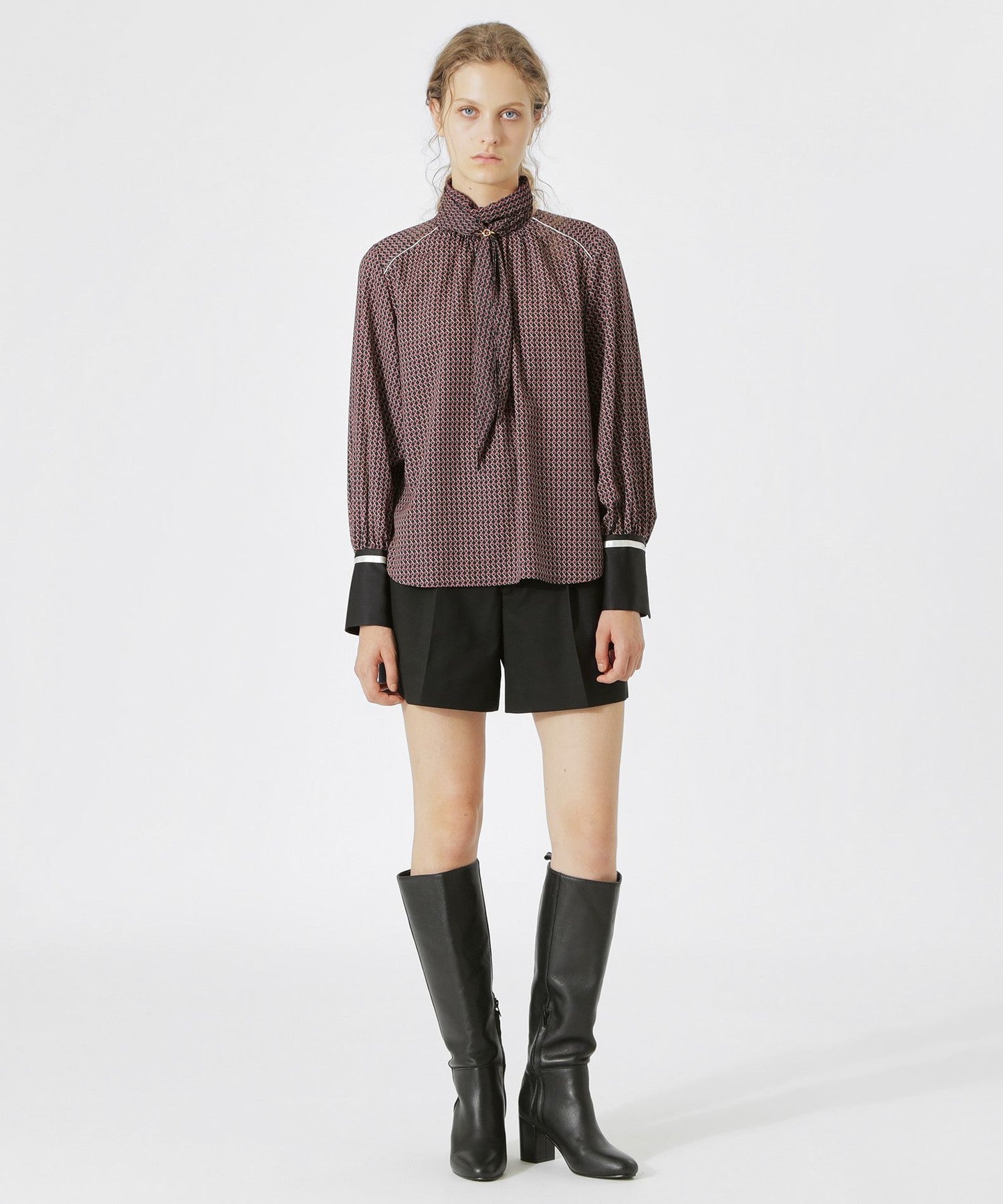 2352-62M9441009__H,09,