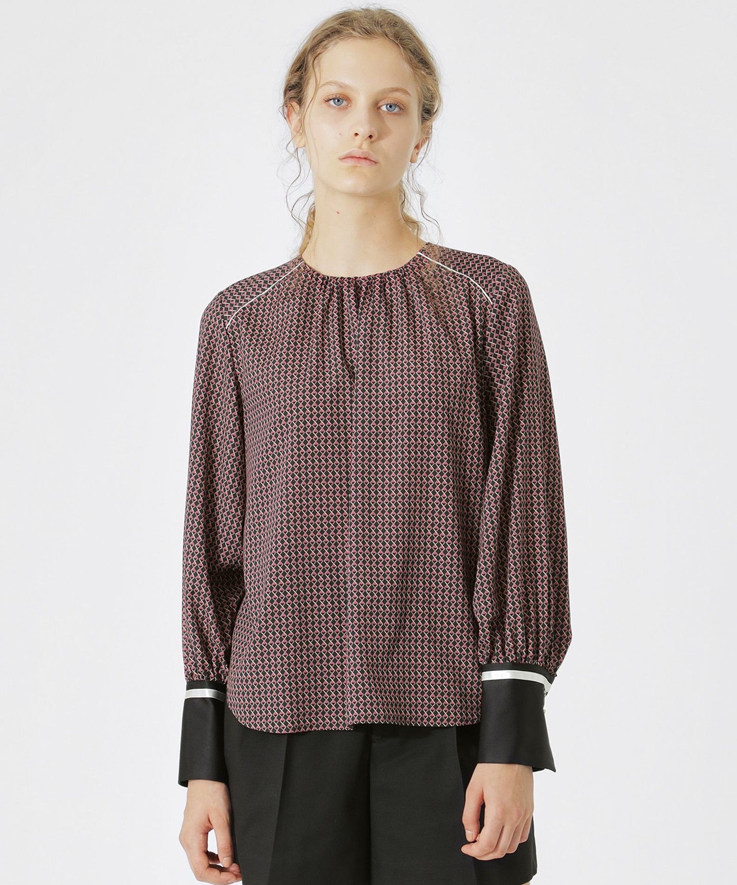 2352-62M9441009__L,09,