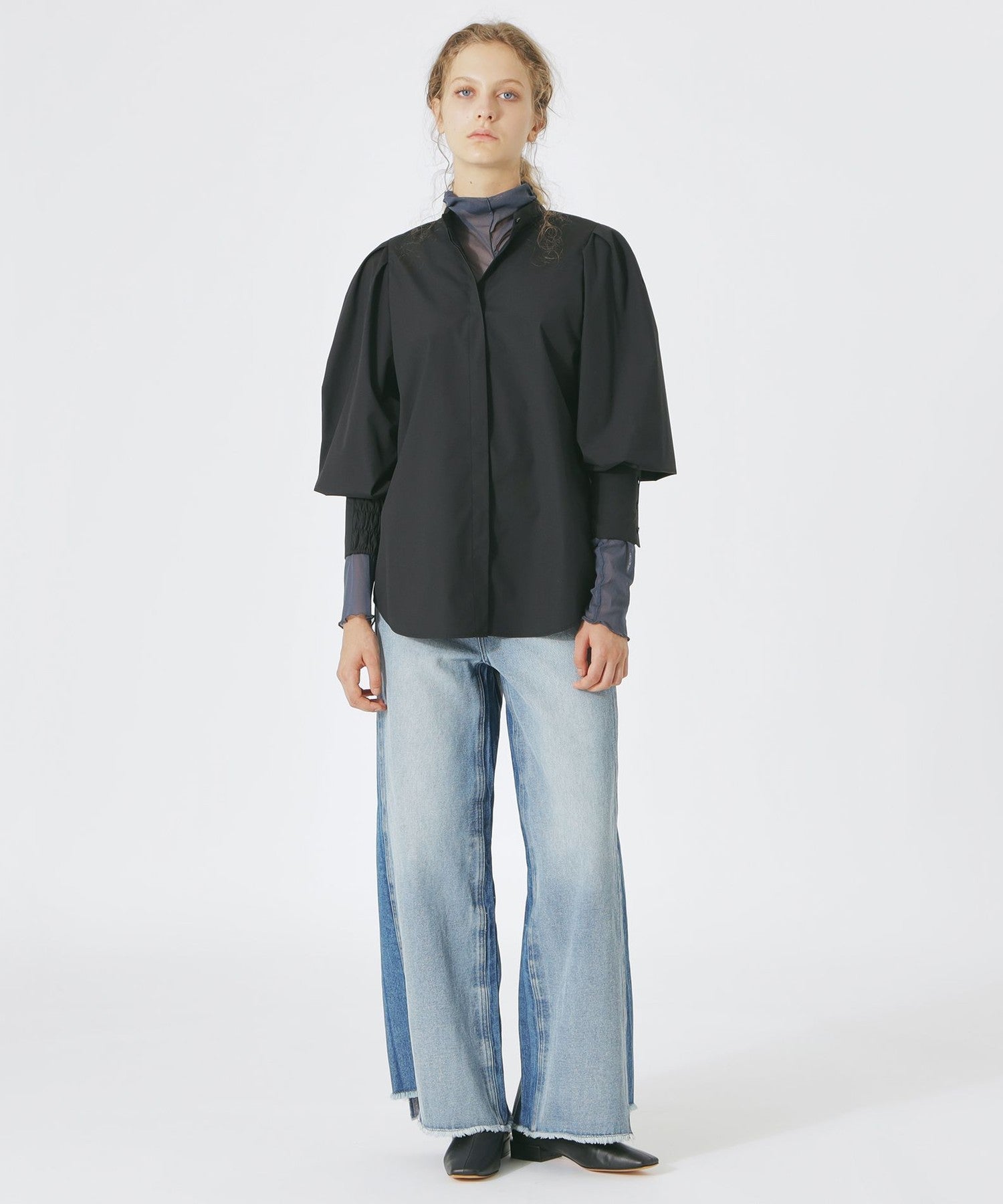 2352-62M9541223__J,23,