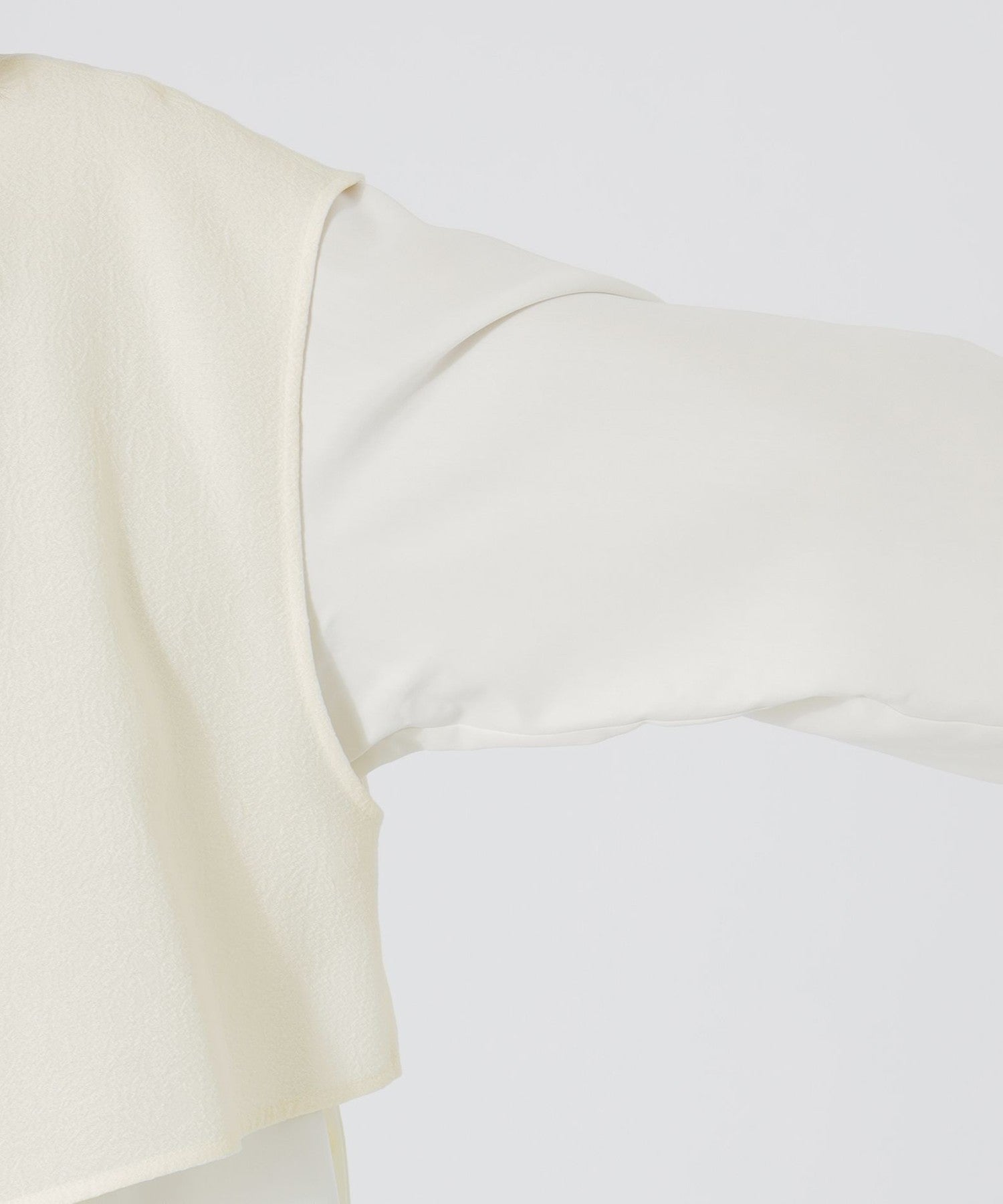 2352-62M9742102__P,02,