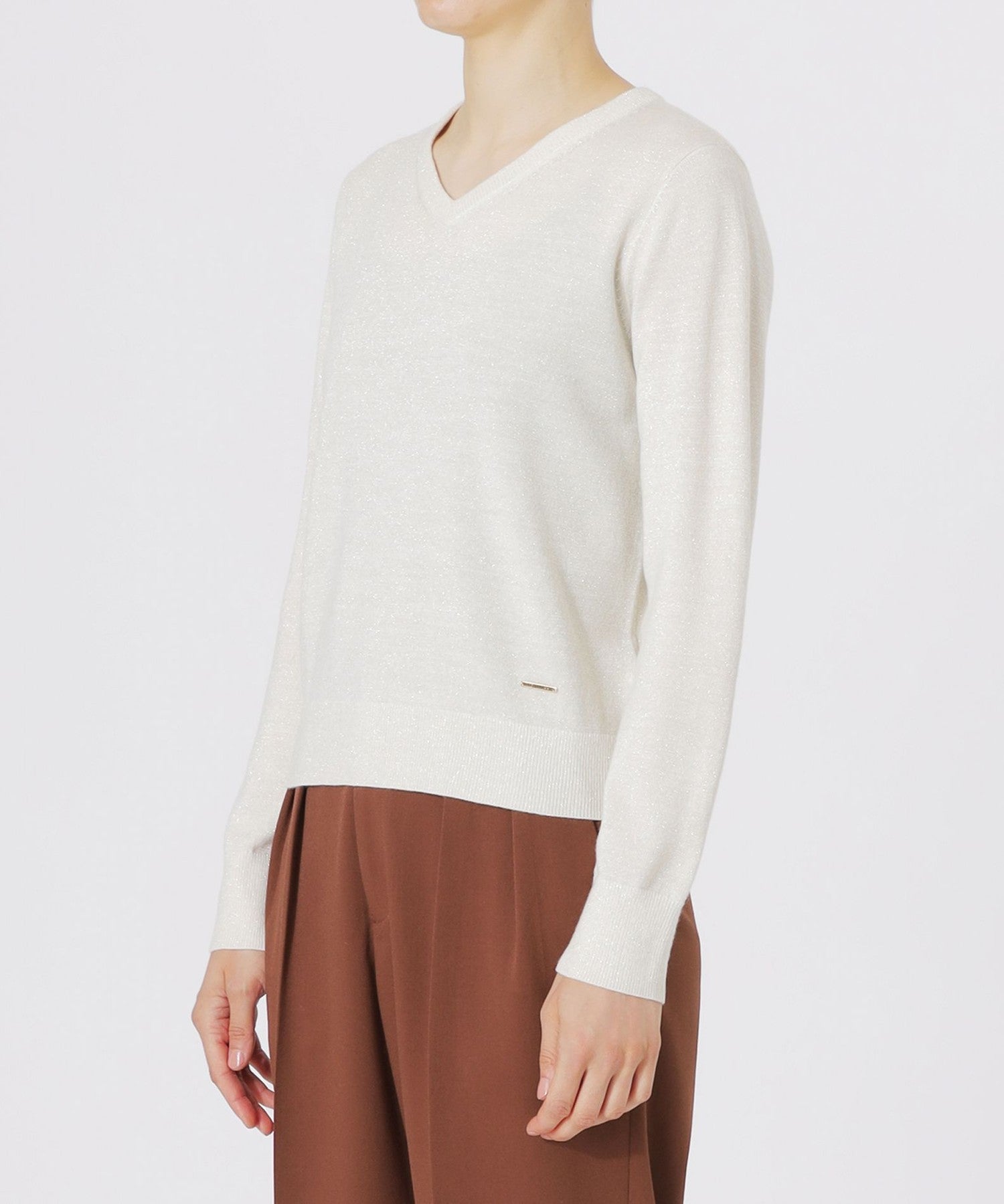 2352-62N2543302__K,02,