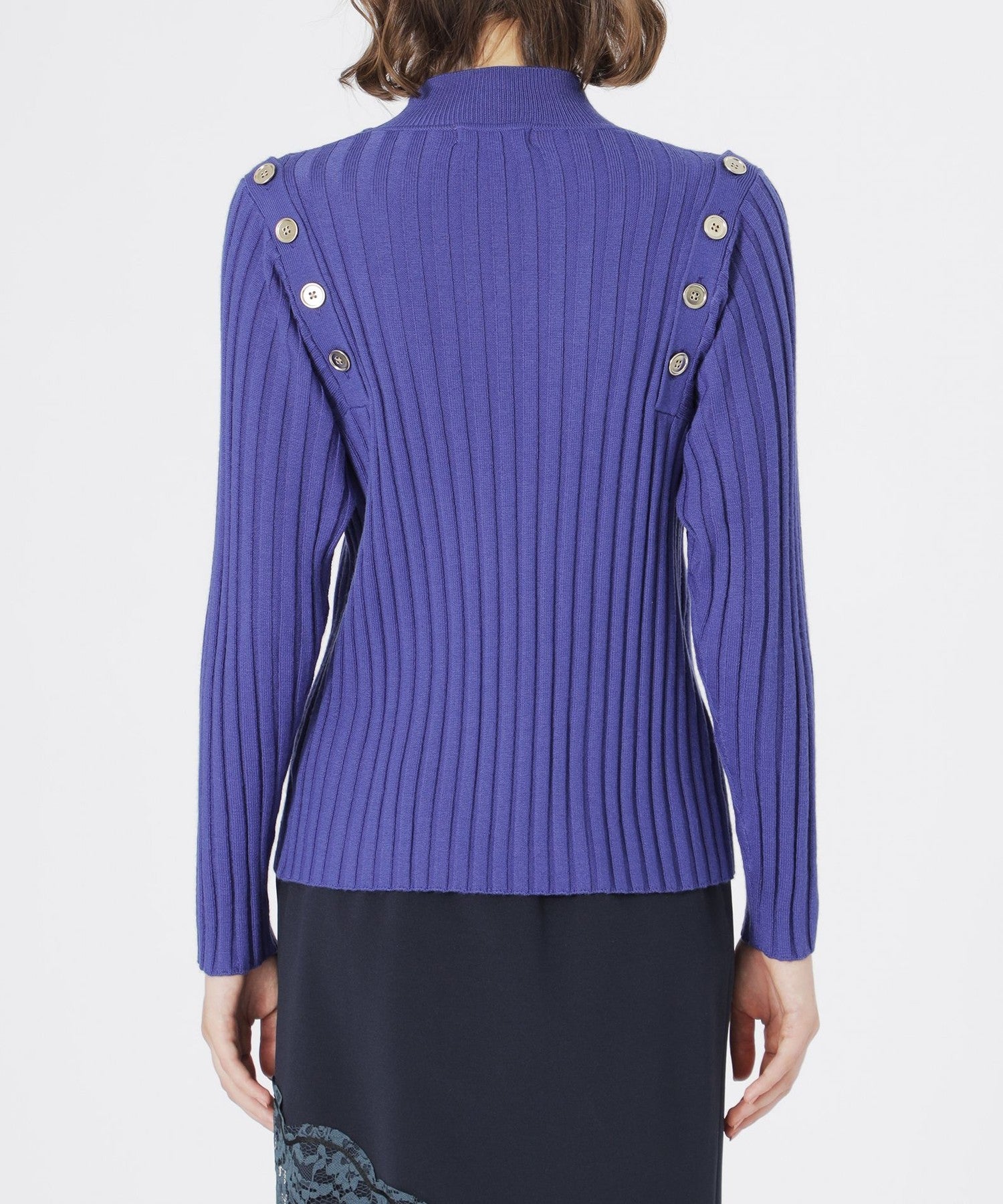 2352-62N8442024__O,24,