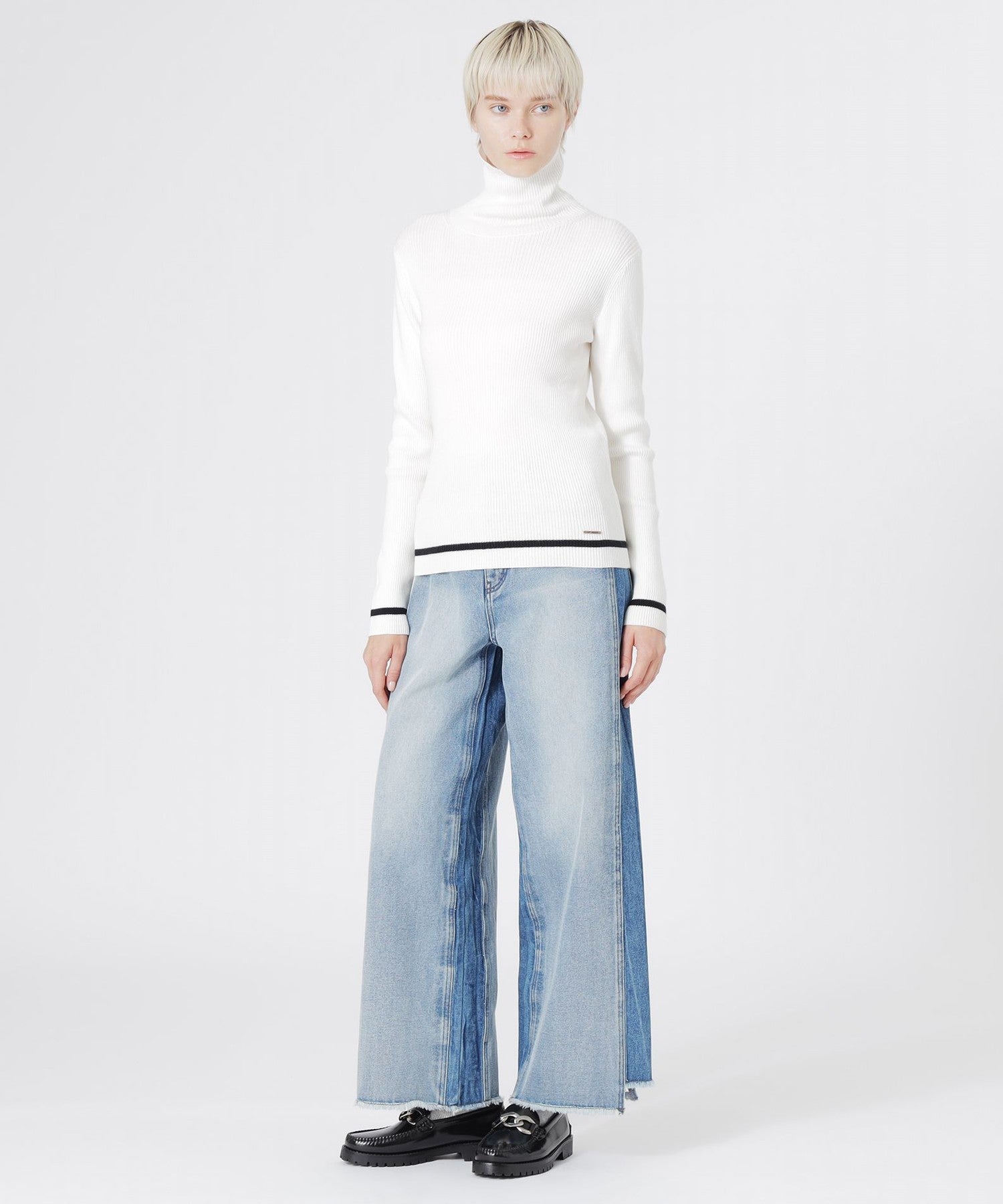 2352-62N9044002__I,02,