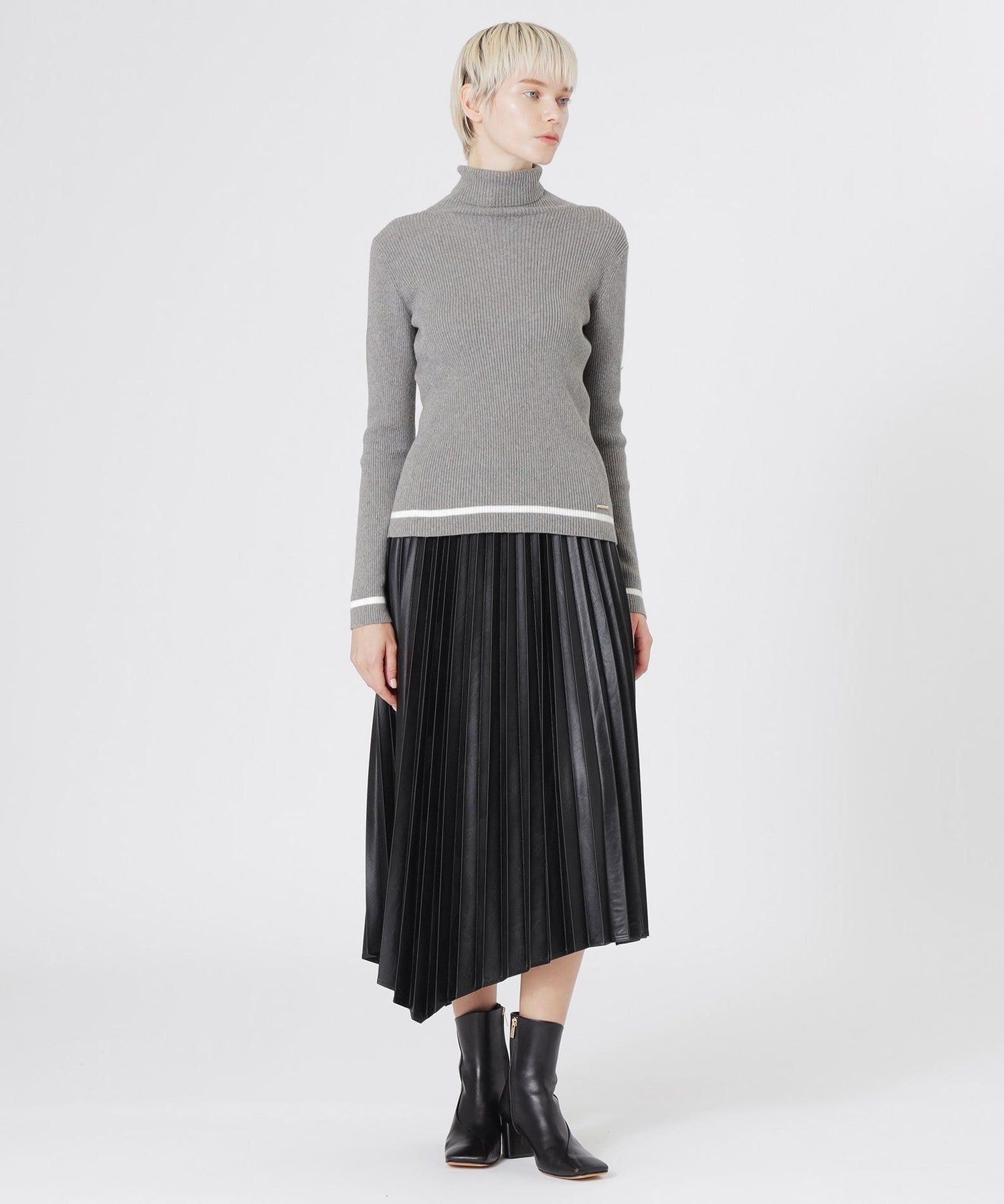 2352-62N9044002__J,02,