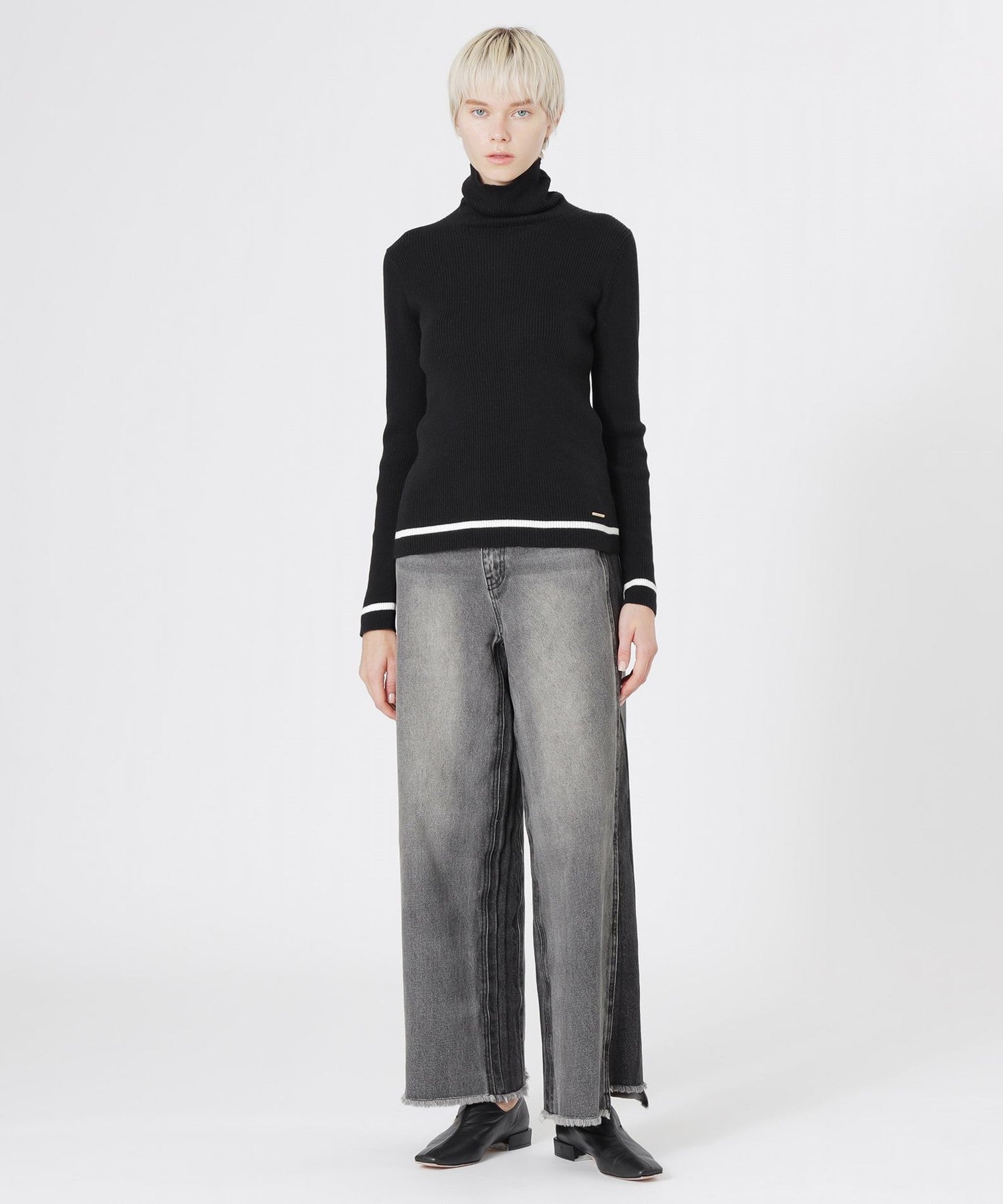 2352-62N9044002__K,02,