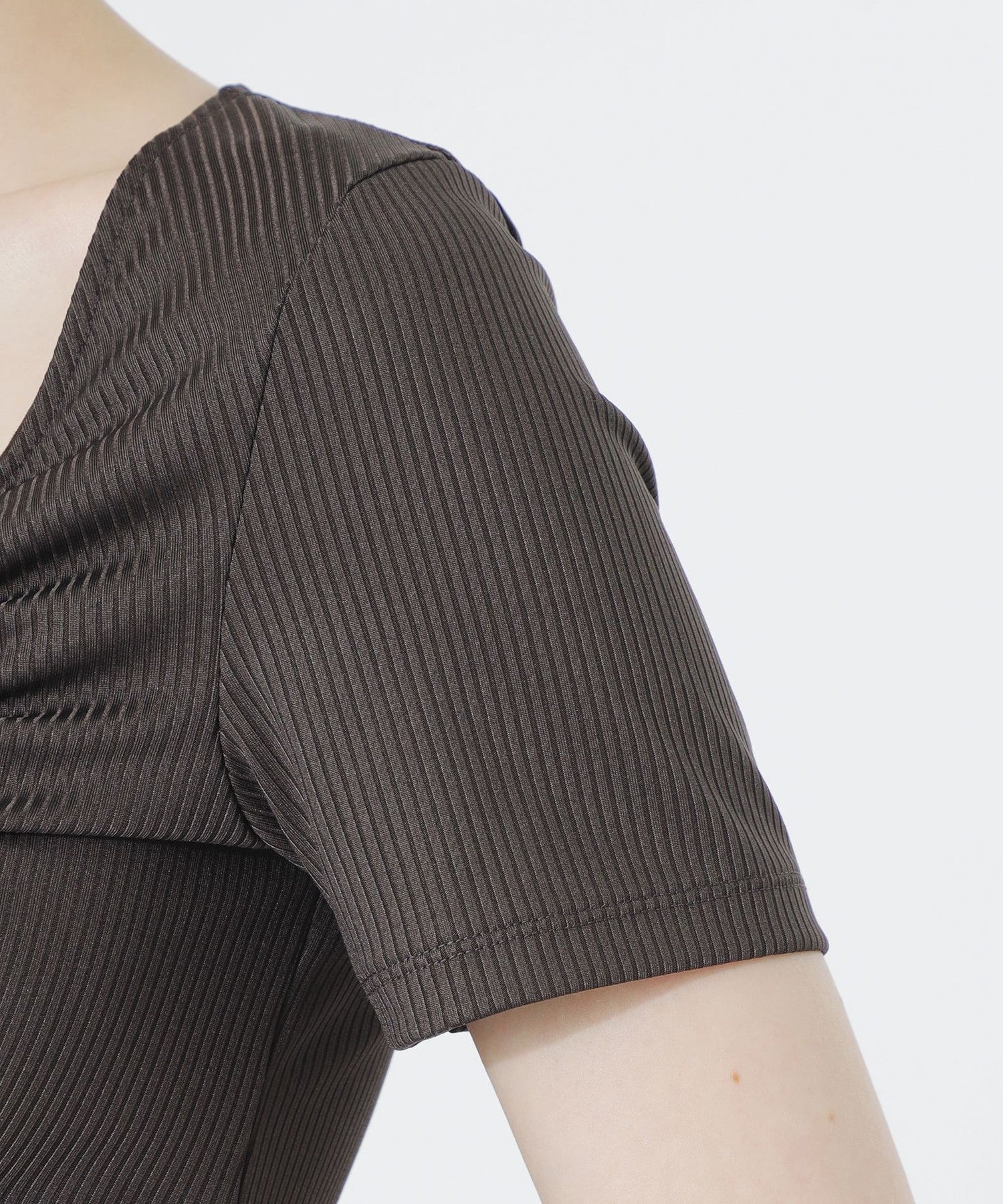 2352-62P6855208__N,08,