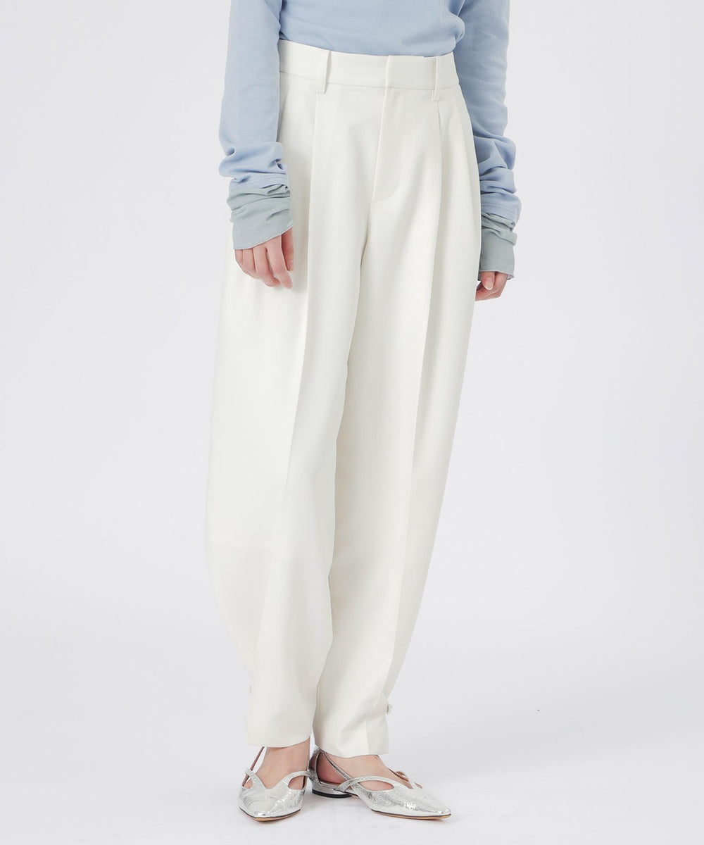 カーヴィーパンツ(パンツ)｜LOVELESS(ラブレス)のファッション通販