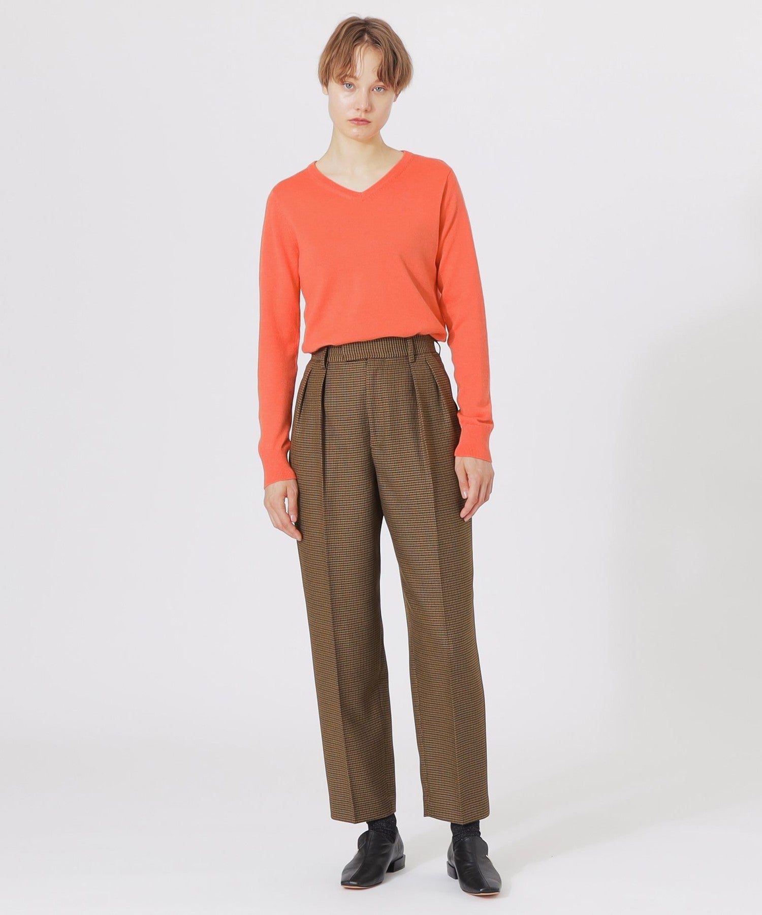 2352-62R4043203__I,03,