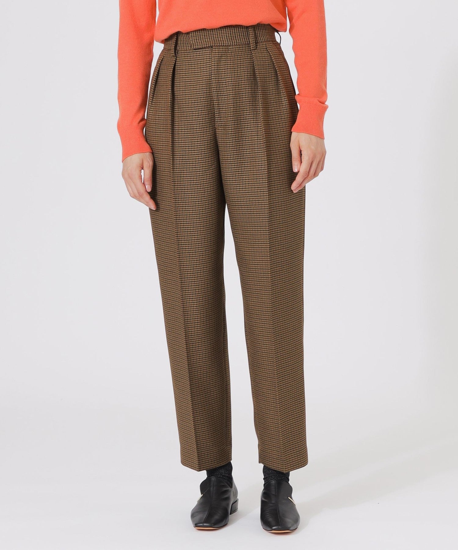 2352-62R4043254__,54,モデル身長176cm 着用サイズ：36