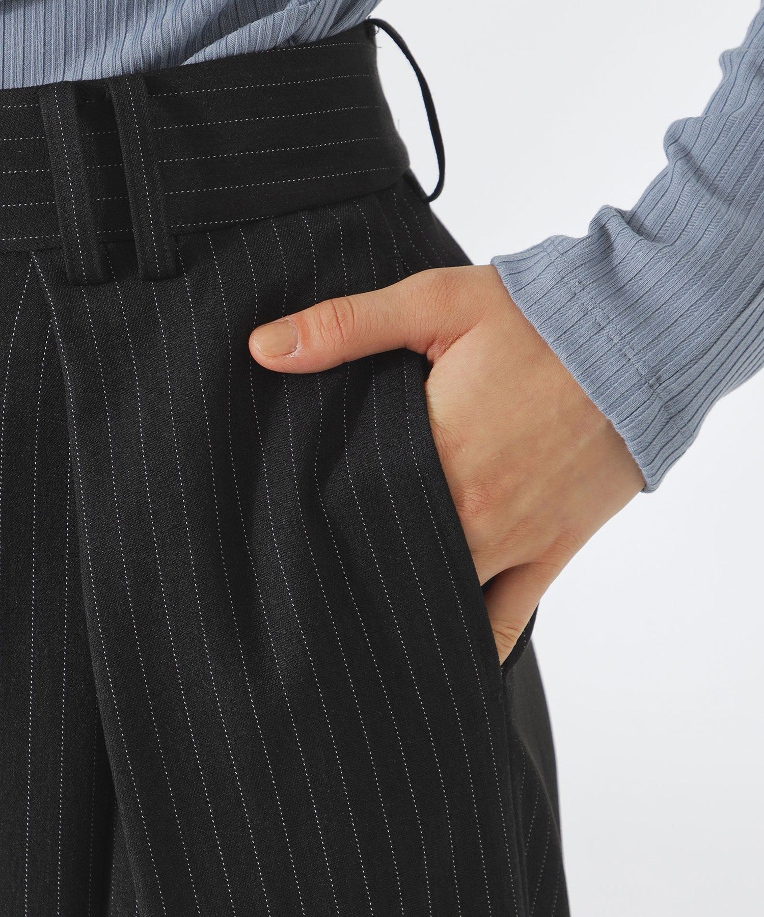 2352-62R4141009__M,09,