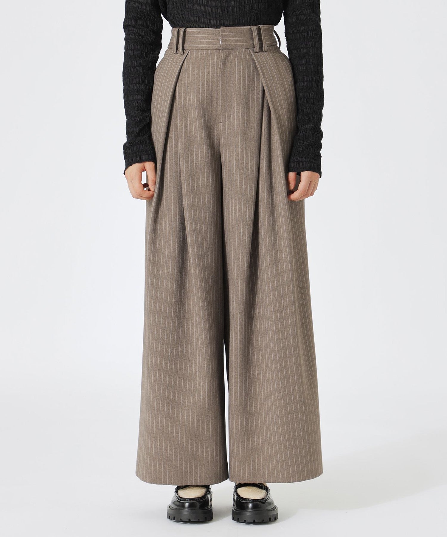 2352-62R4141145__I,45,