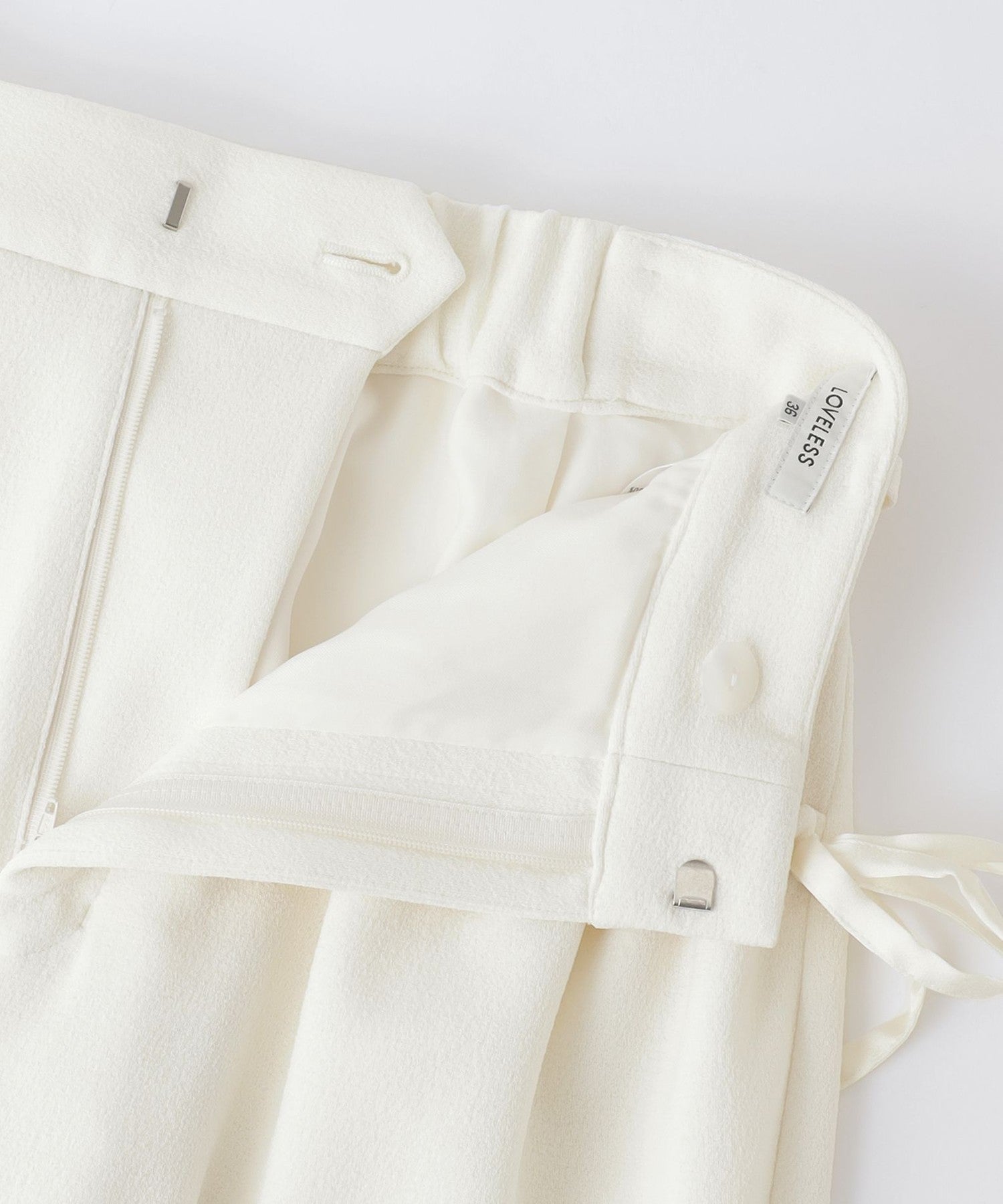 2352-62R4442002__N,02,