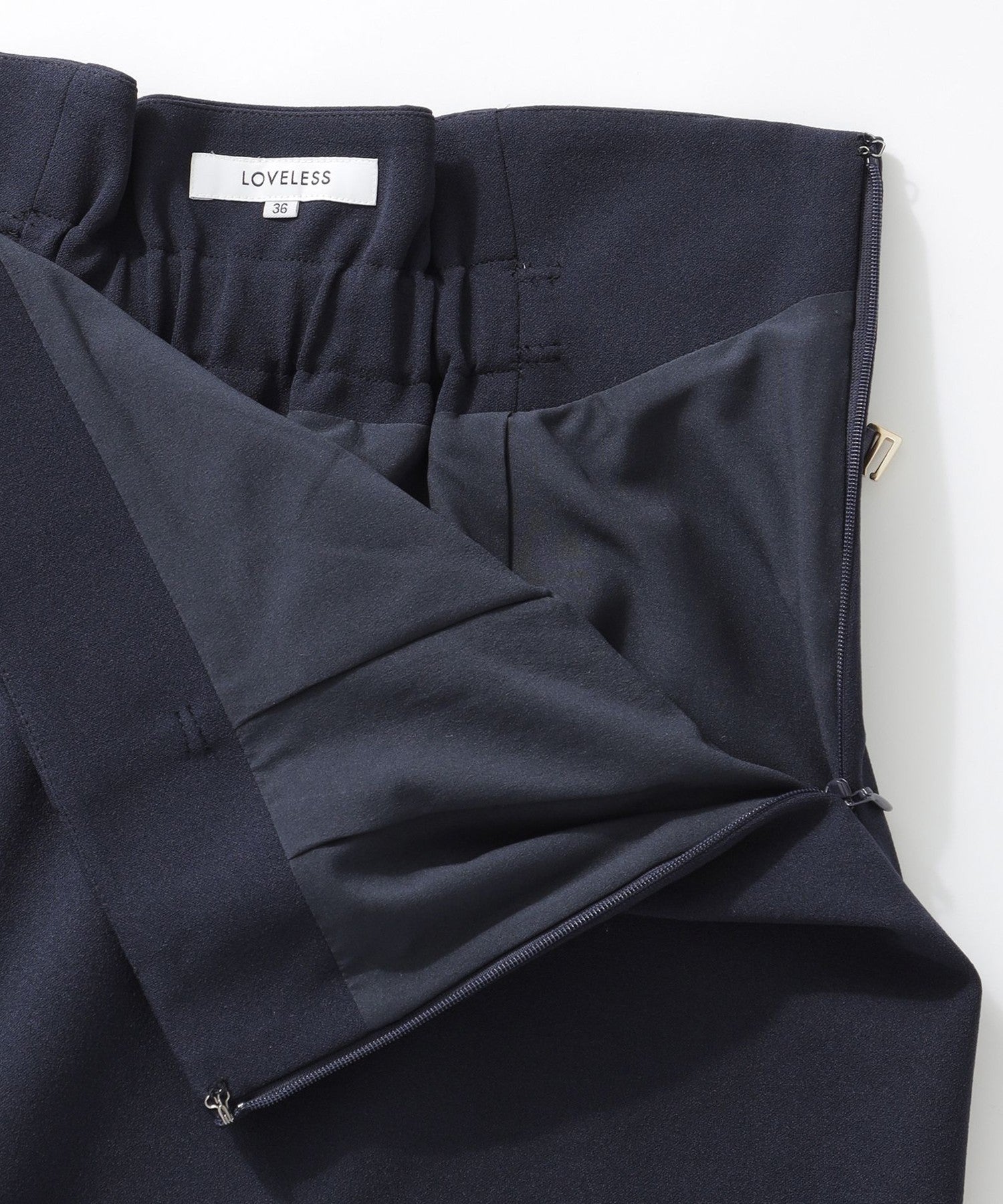 2352-62S8842229__Q,29,