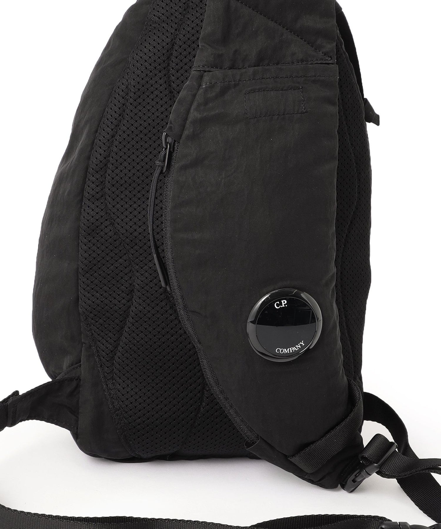 2352-6311460709__E,09,