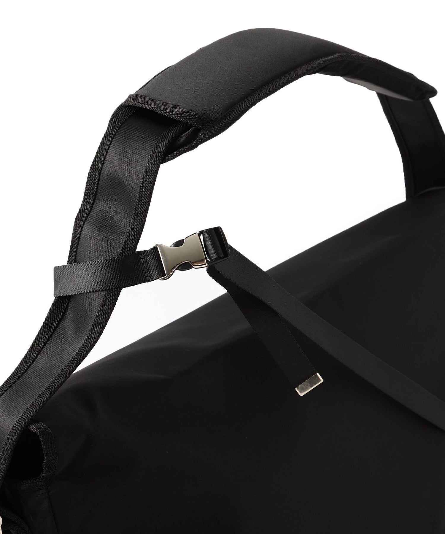 2352-6314660709__M,09,