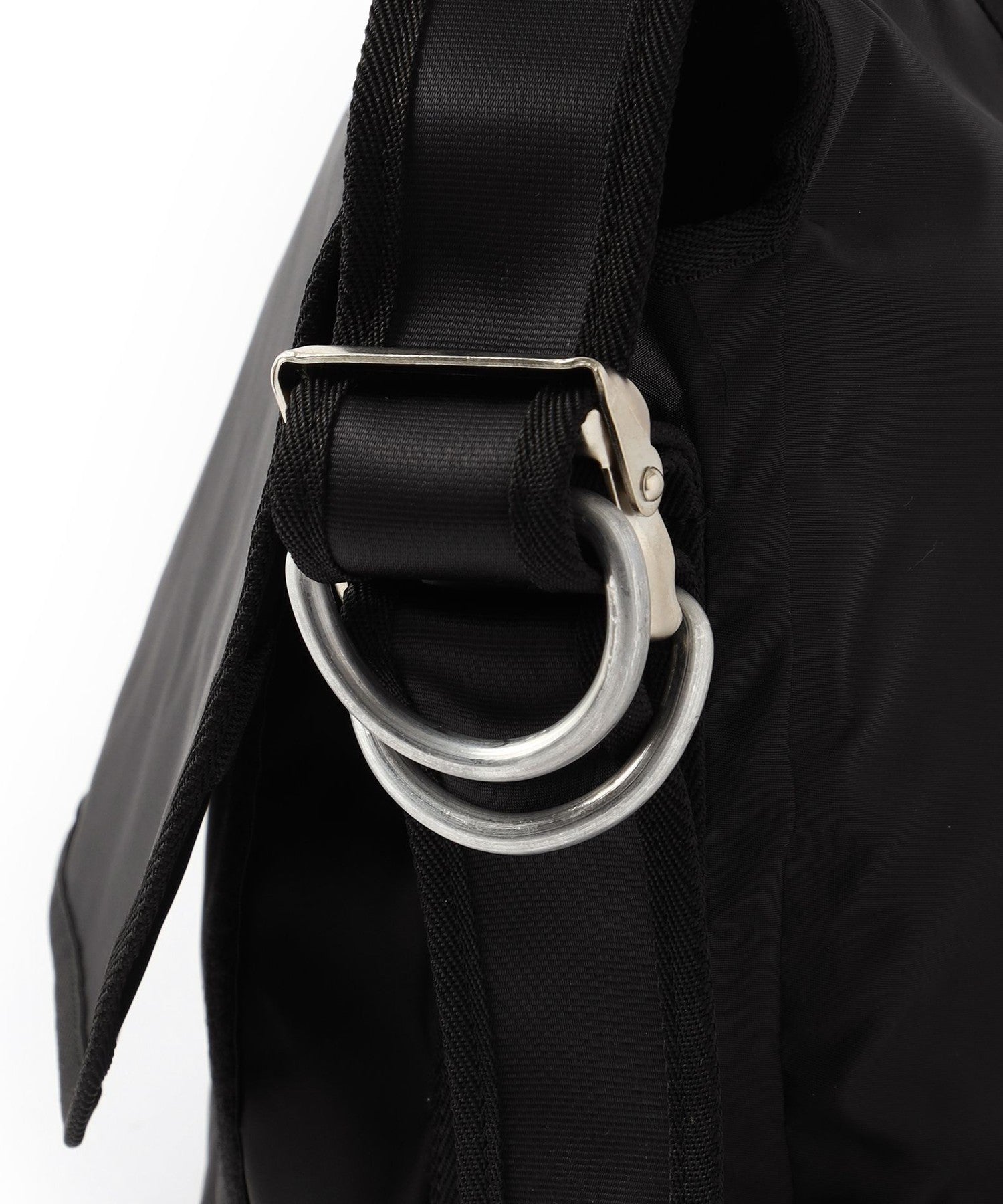 2352-6314660709__N,09,