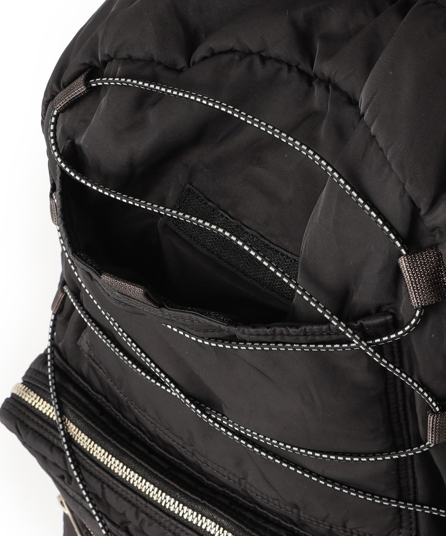 2352-6316655409__M,09,