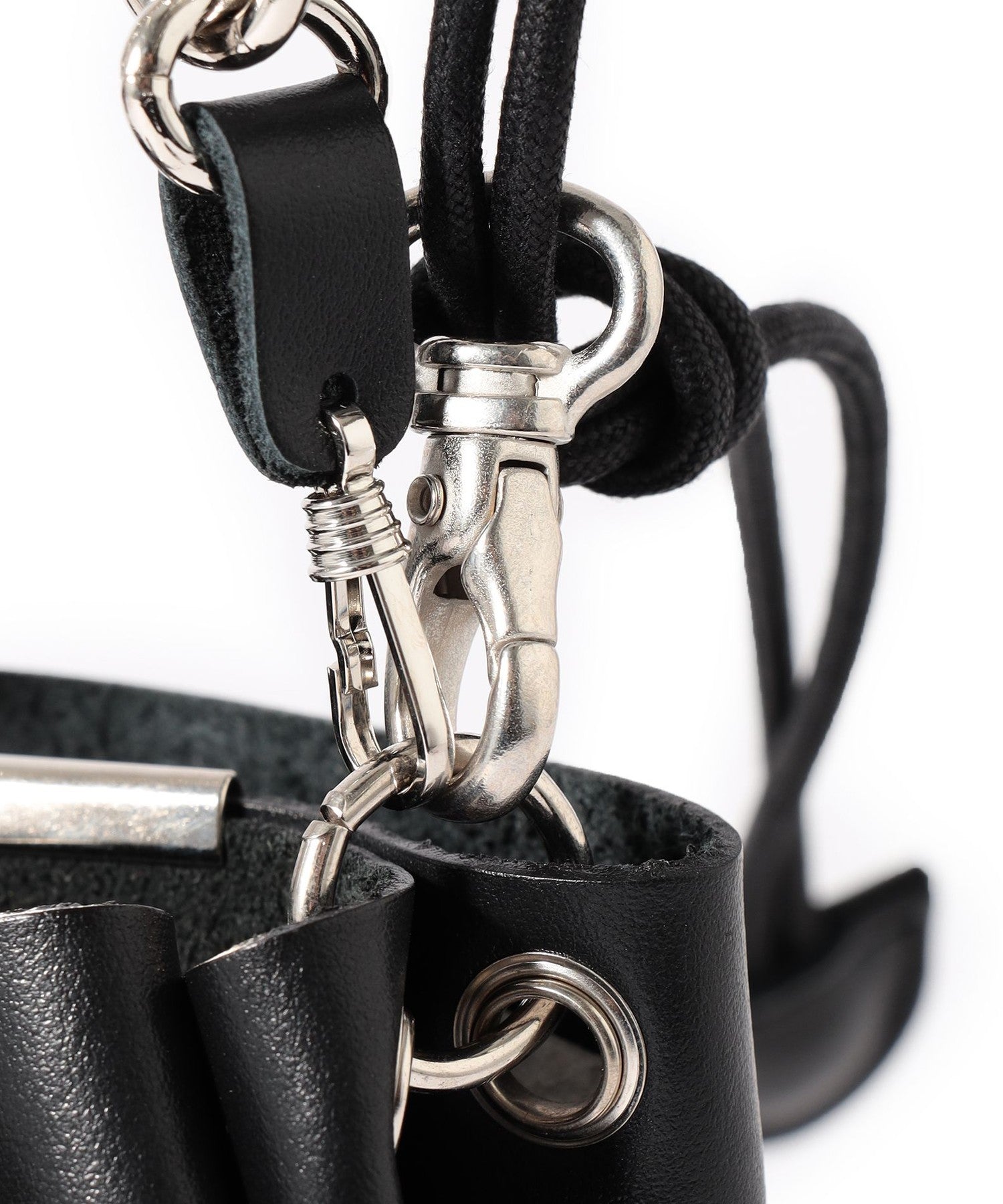 2352-6318125009__E,09,