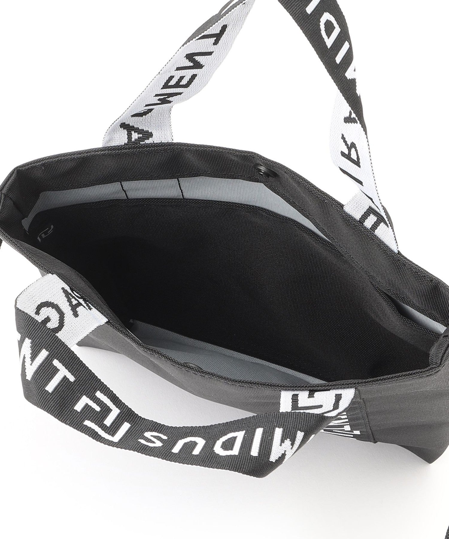 2352-6318535109__K,09,