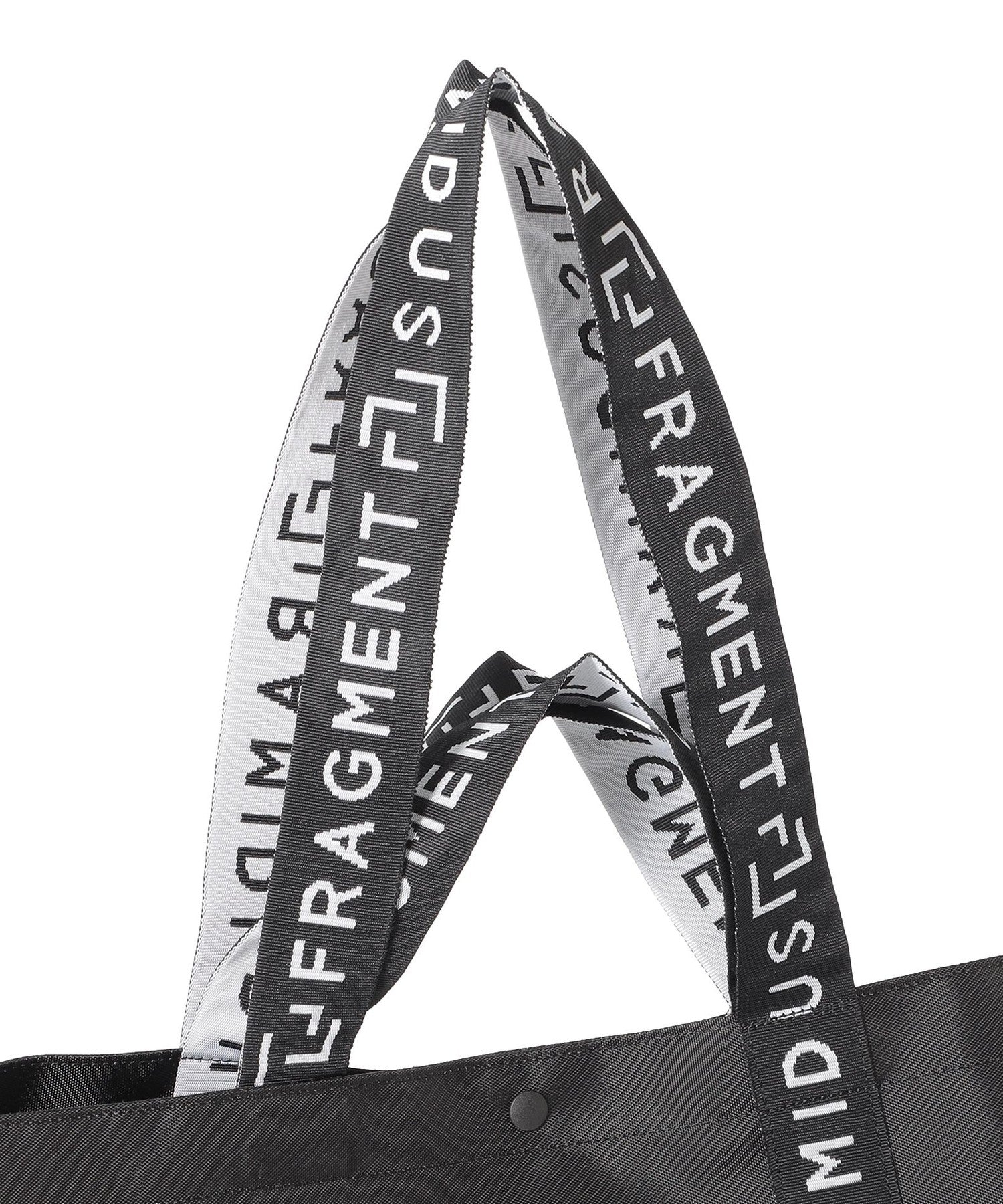 2352-6318555009__M,09,