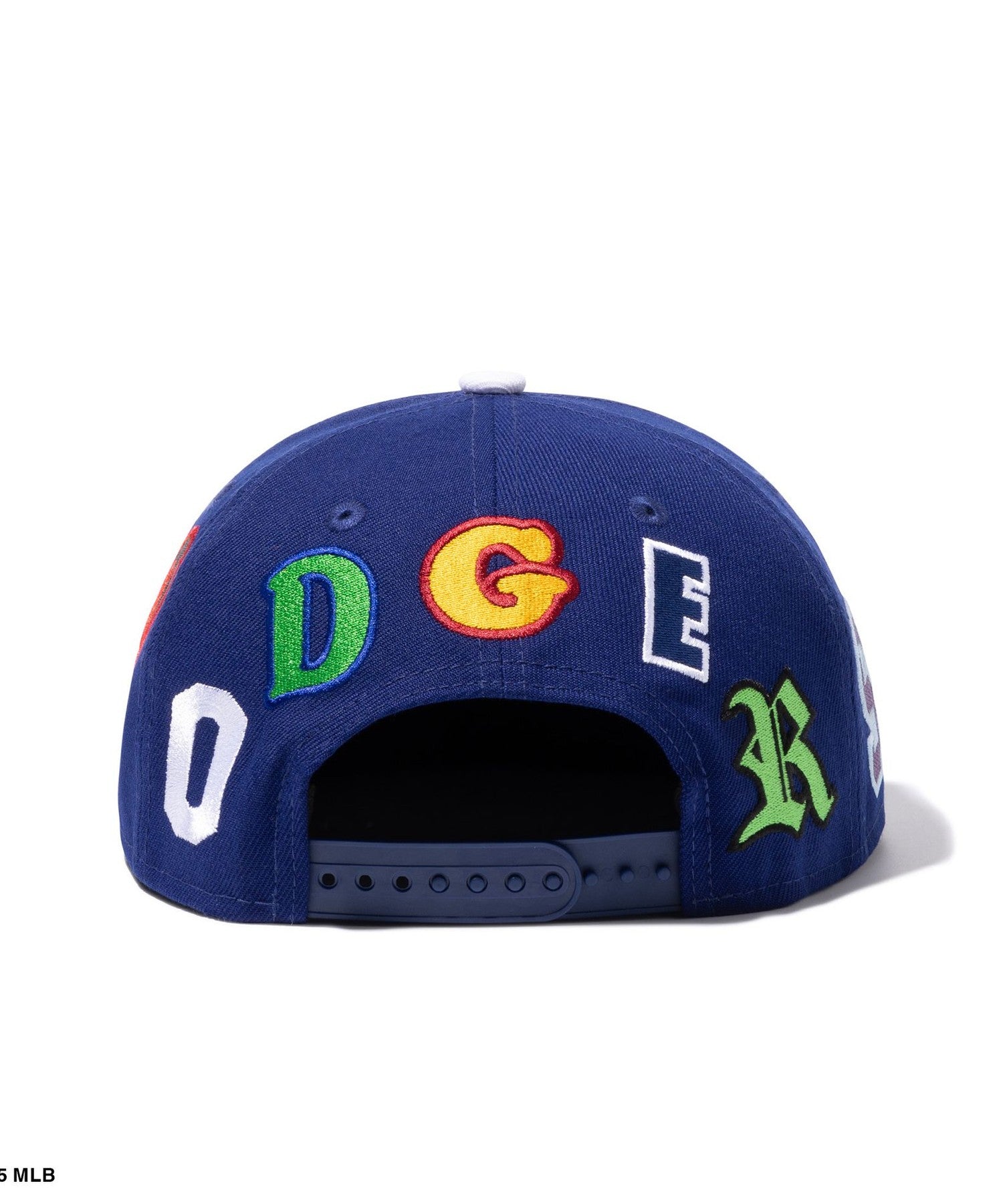 2352-6351156925__B,25,