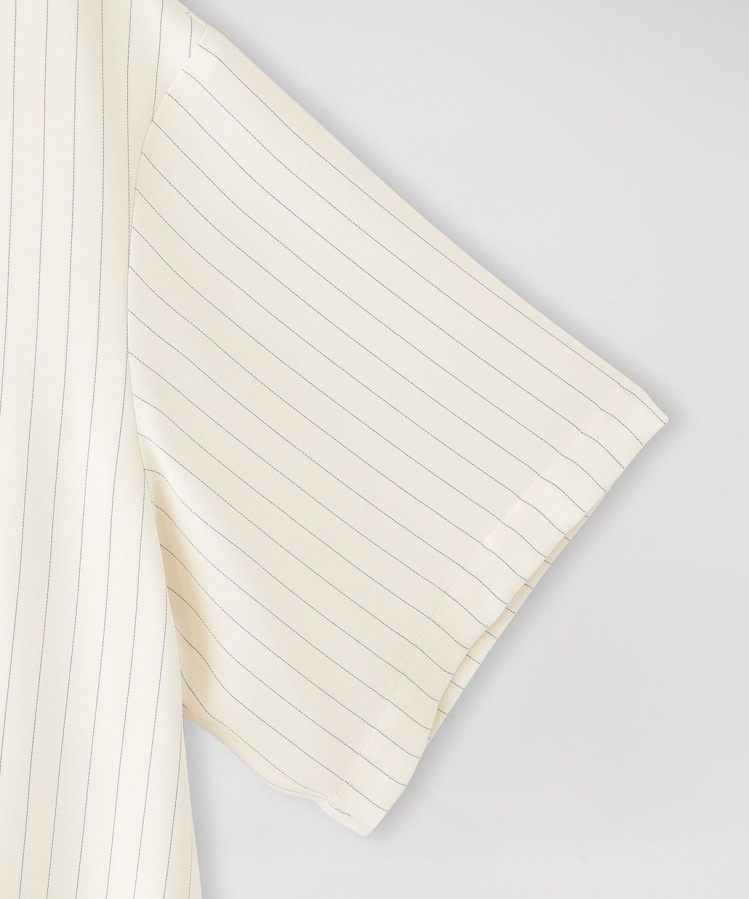 2352-63M4335601__J,01,