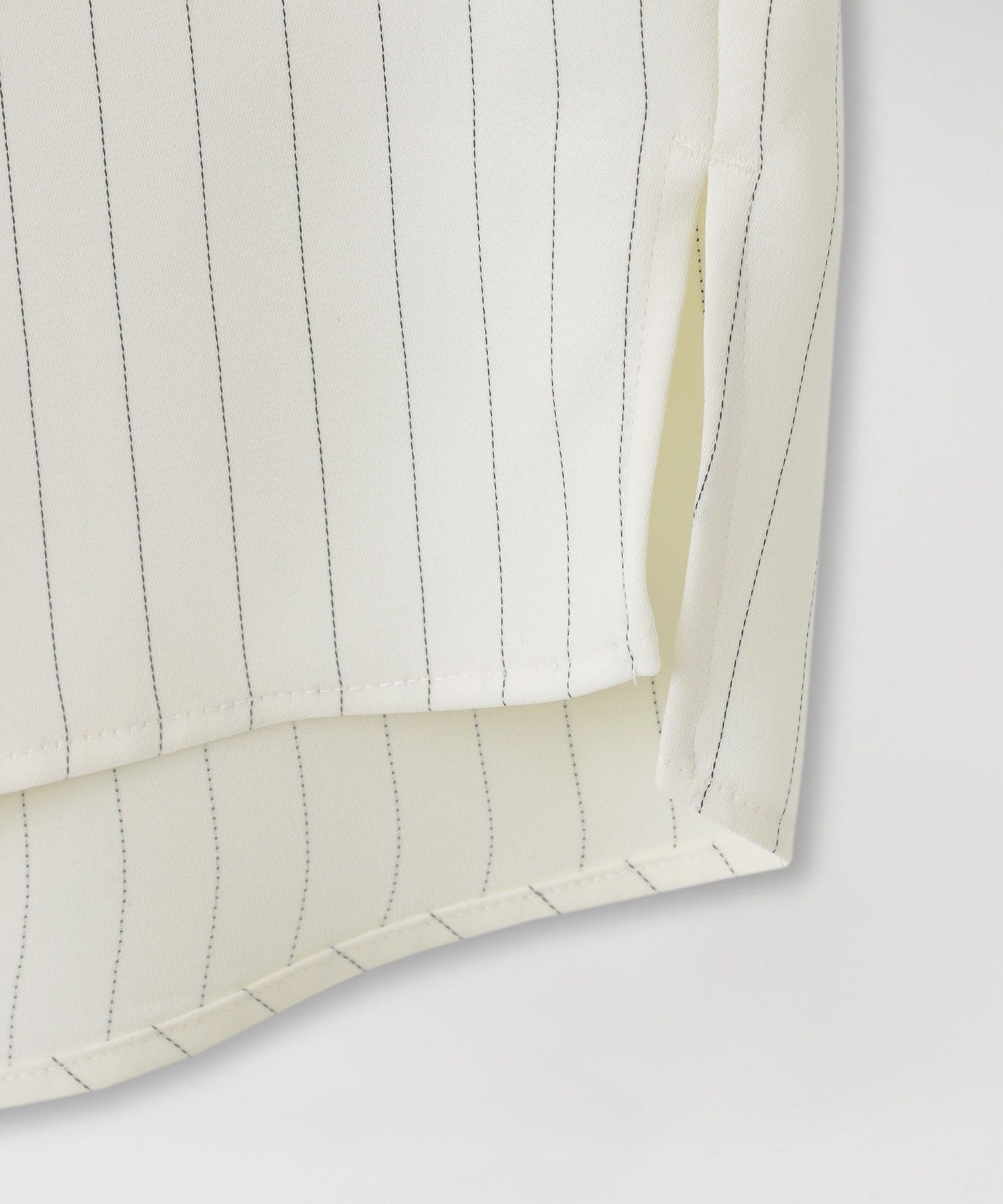 2352-63M4355501__E,01,