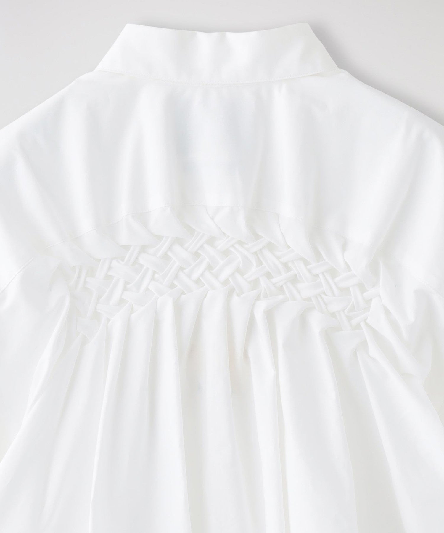 2352-63M7335901__J,01,