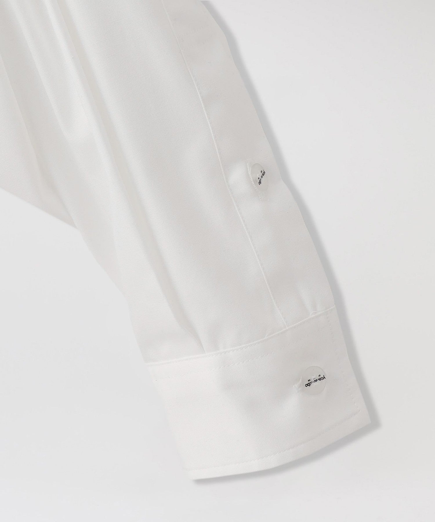 2352-63M7345601__J,01,